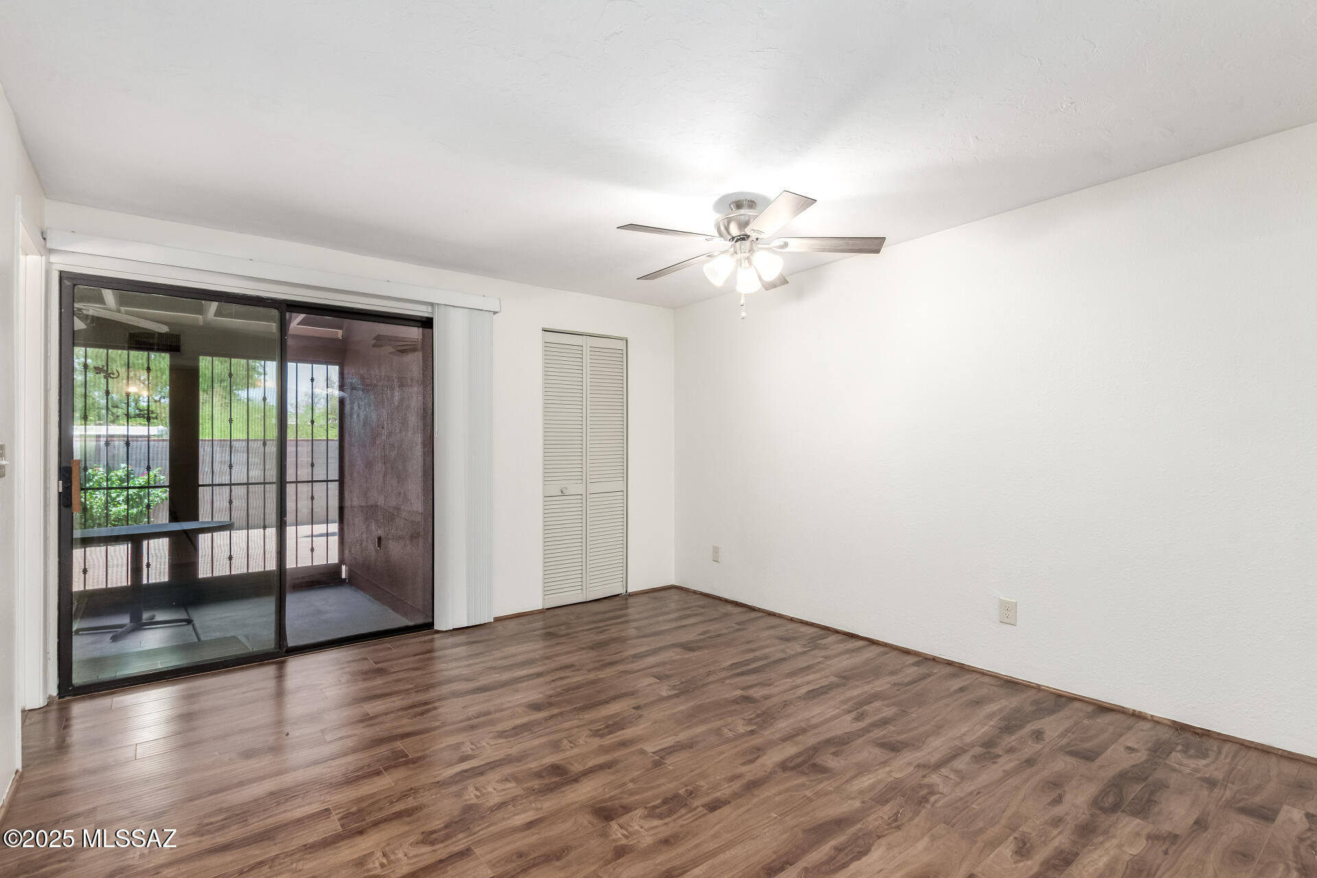 Hidden Hills East NO 3 (1-88) - Residential Lease