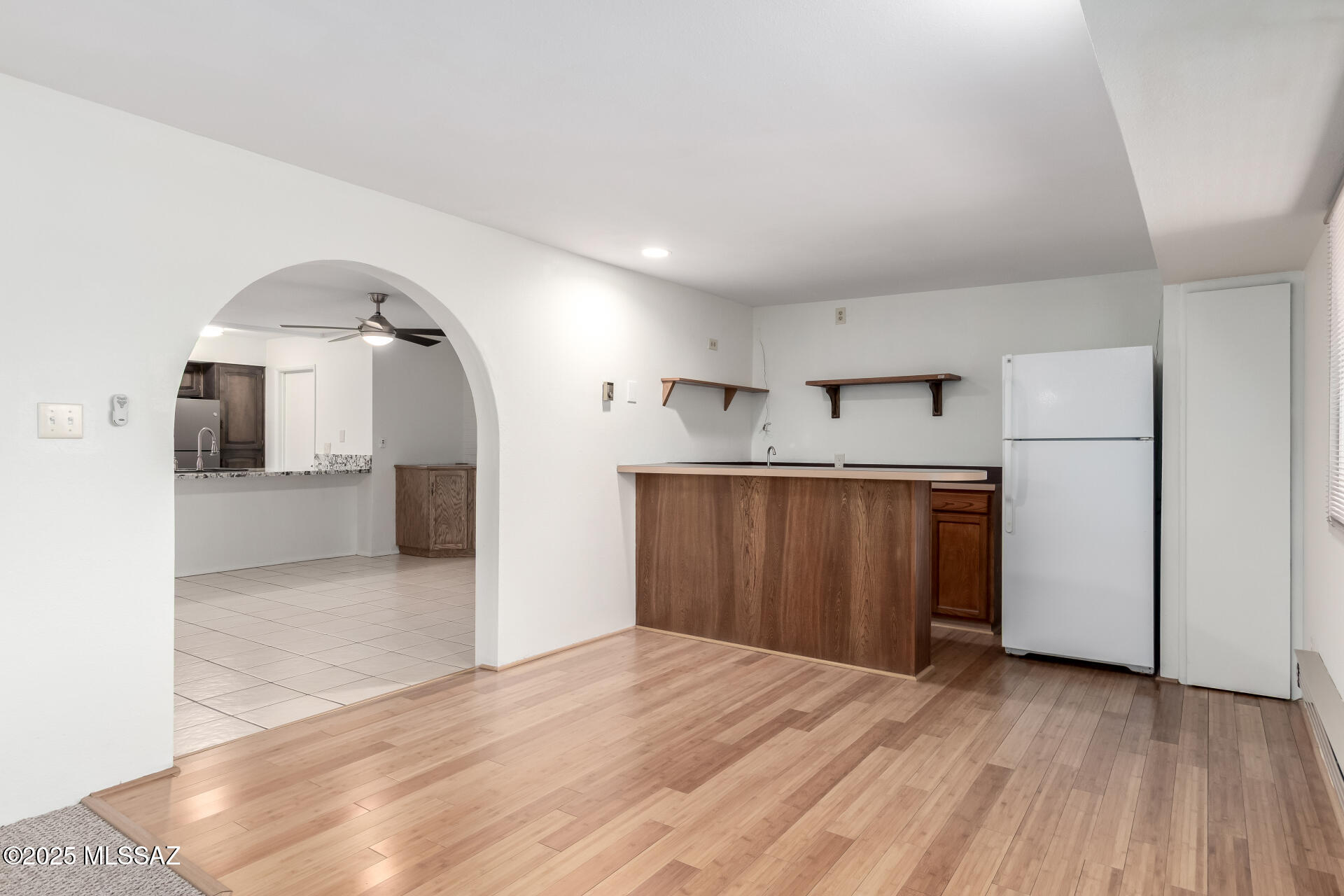 Hidden Hills East NO 3 (1-88) - Residential Lease