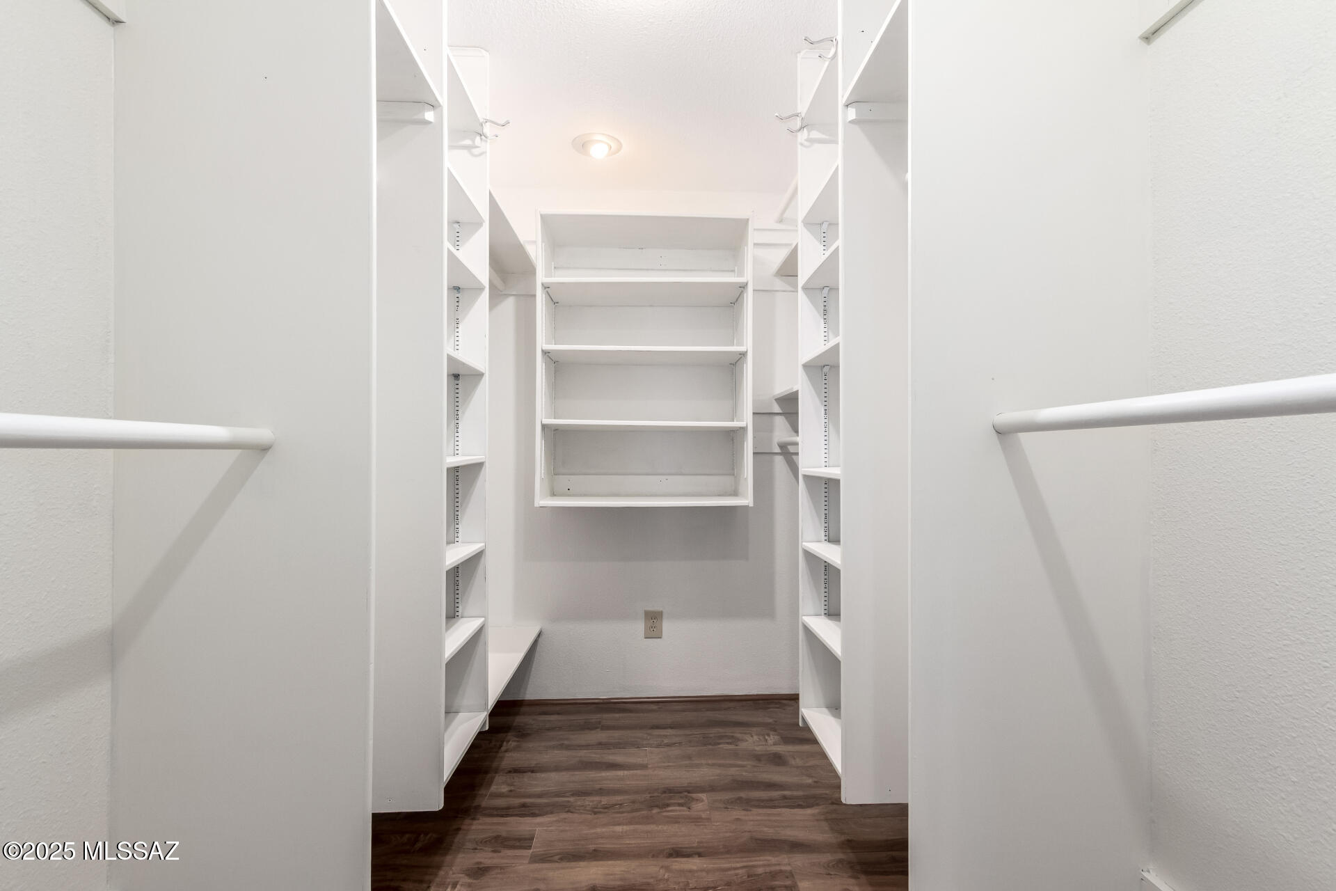 Hidden Hills East NO 3 (1-88) - Residential Lease