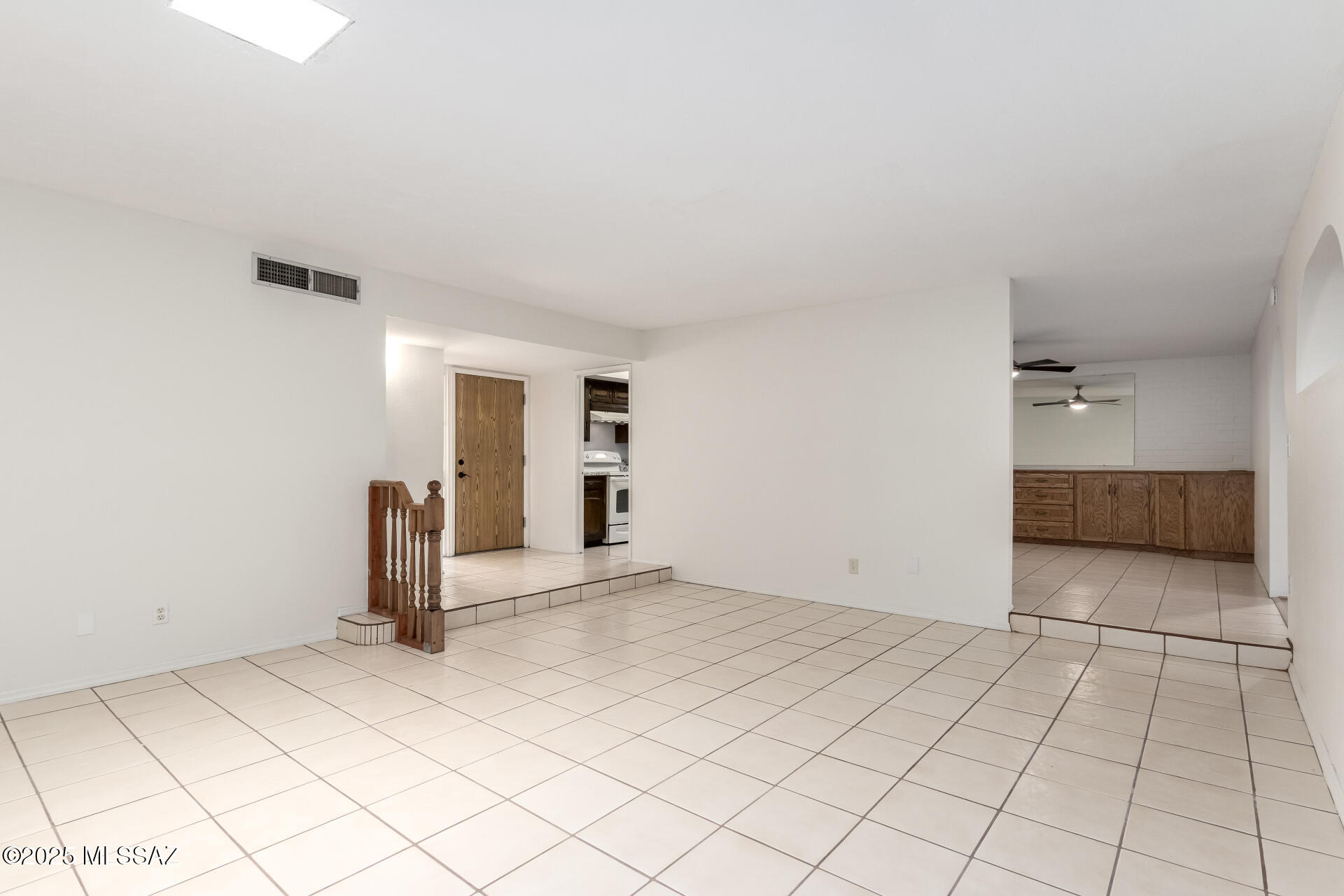 Hidden Hills East NO 3 (1-88) - Residential Lease