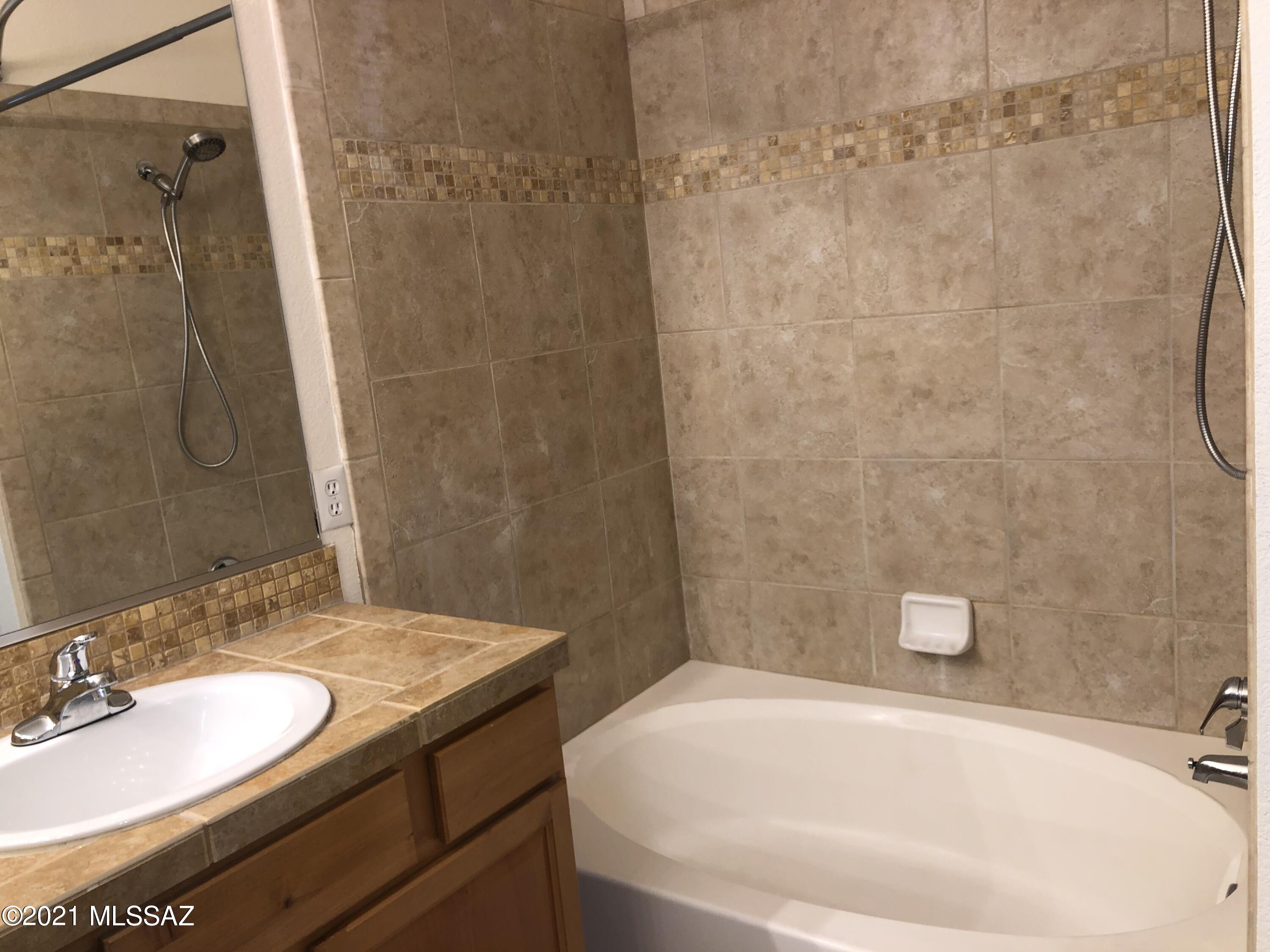 The Boulders at La Reserve Condominiums - Residential