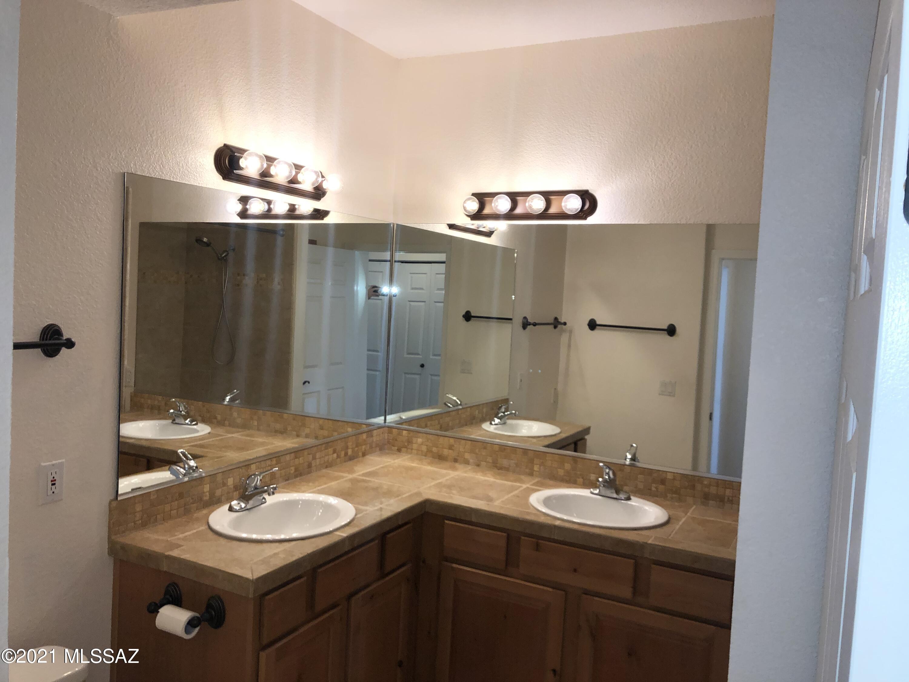 The Boulders at La Reserve Condominiums - Residential
