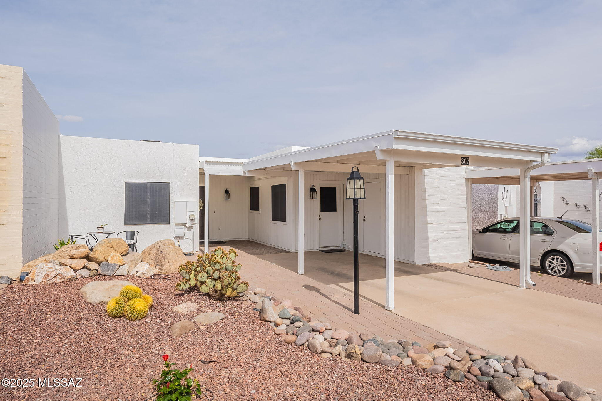 Green Valley Townhouses NO.7 - Residential