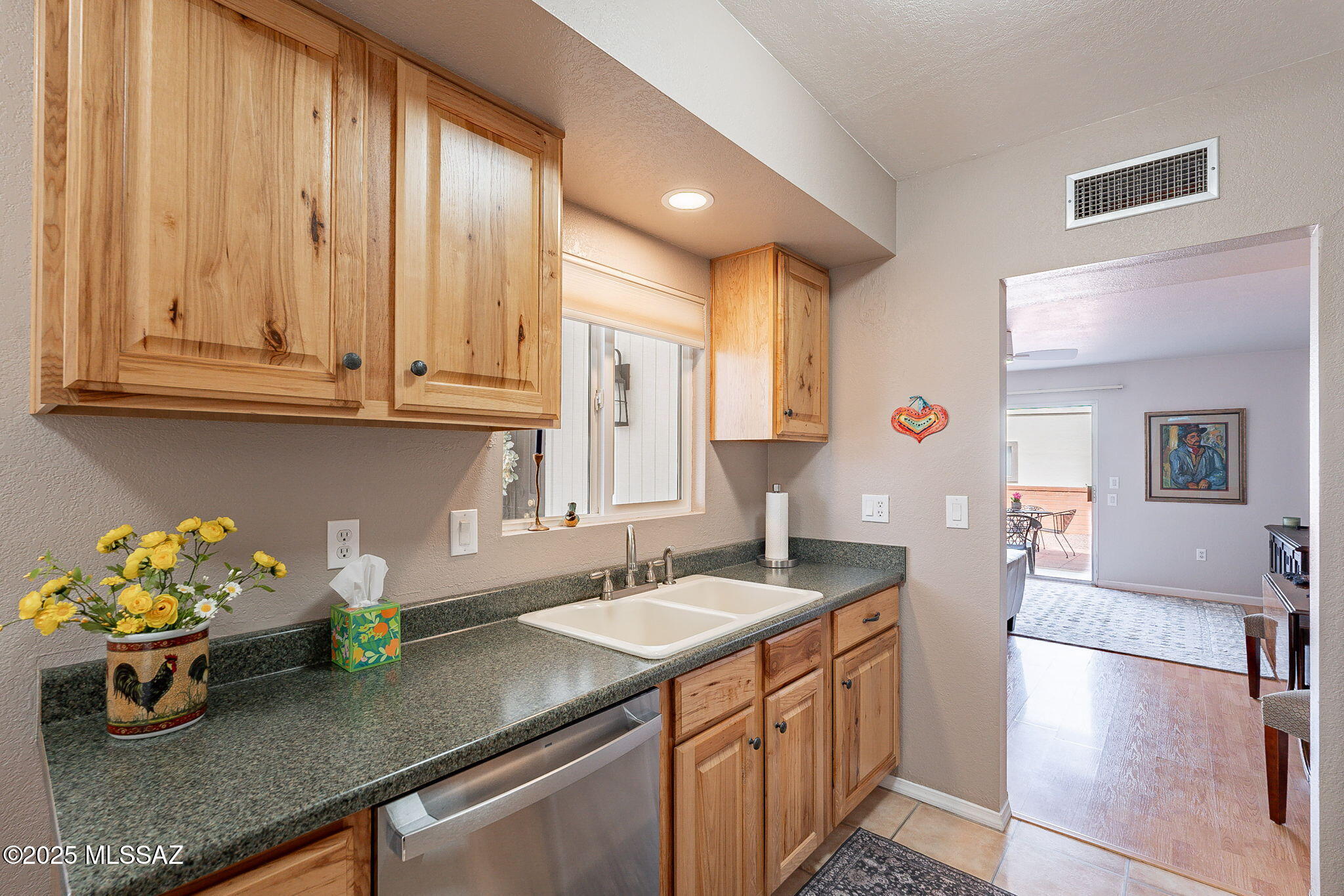 Green Valley Townhouses NO.7 - Residential