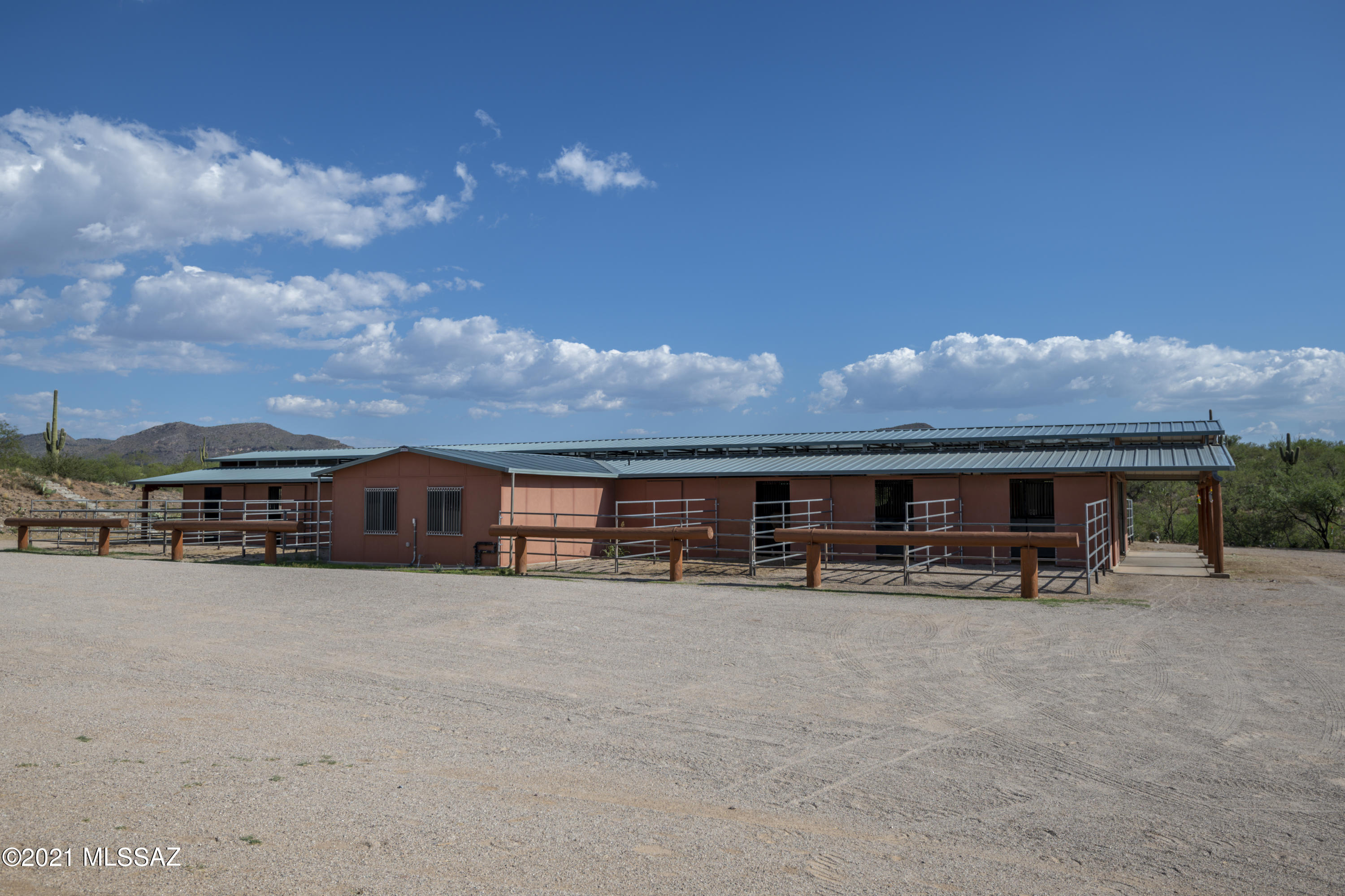 Coyote Creek (1-395) - Land