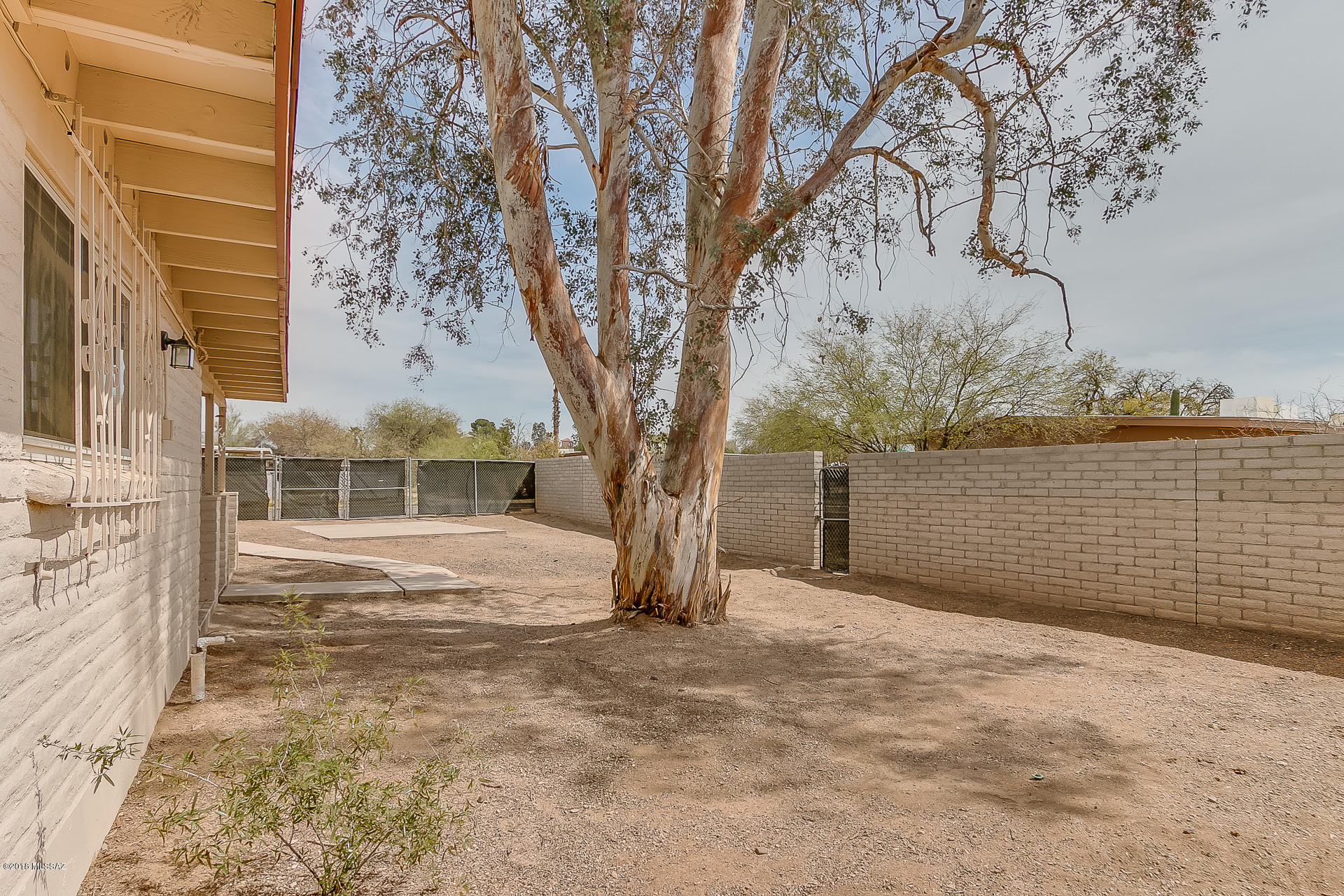 Casas Del Oeste(1-79) - Residential