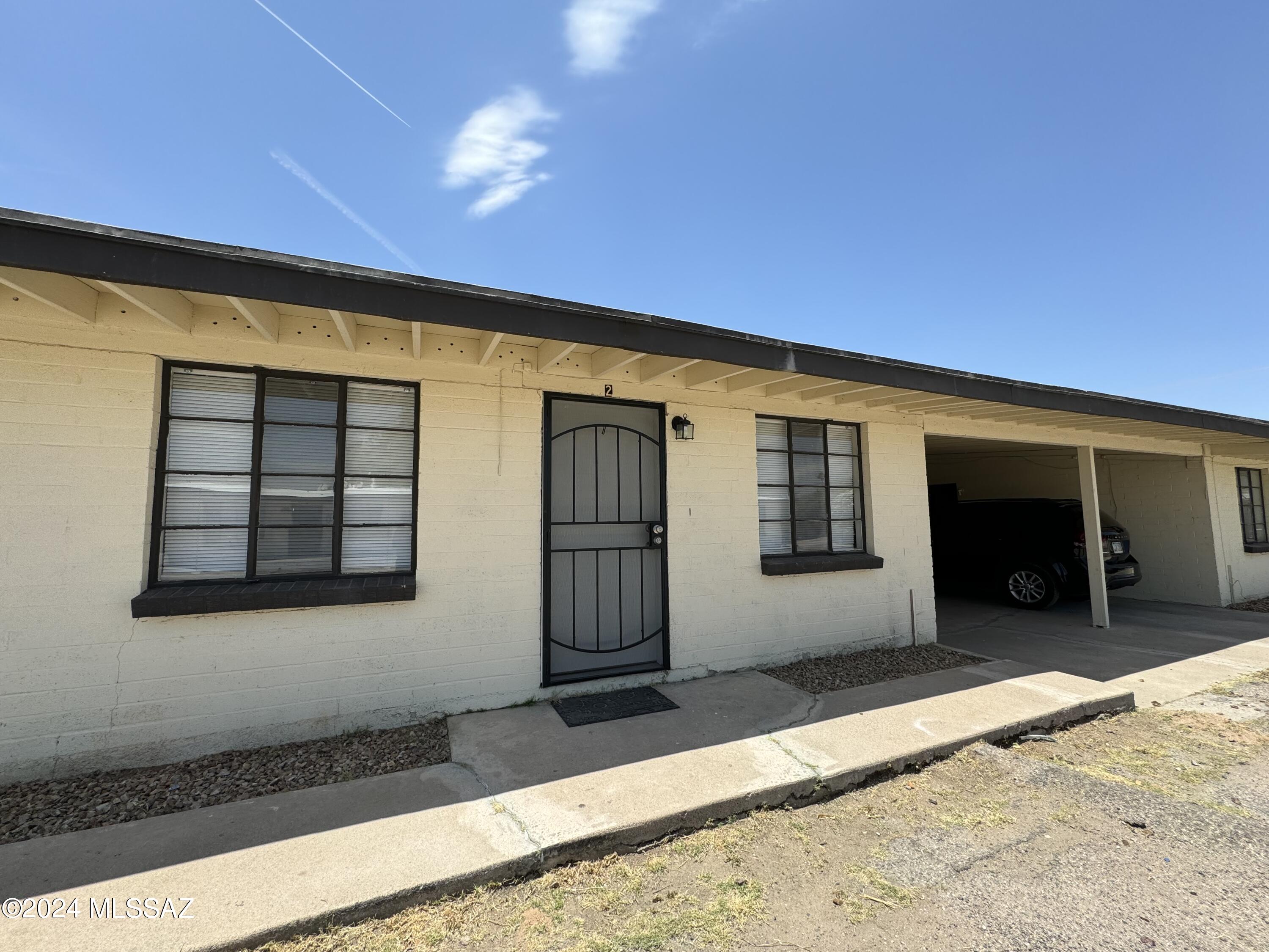 Move in Ready 2 bed 1 bath unit with private yard and washer and dryer. Freshly painted, Easy care tile throughout, Ceiling fans in the bedrooms and living room. Water Sewer and Trash included in monthly rent.