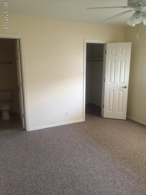 Villa Venice Condos - Residential Lease