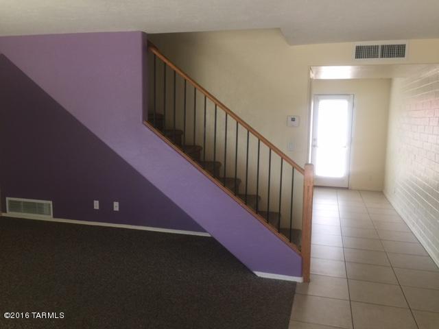 Villa Venice Condos - Residential Lease
