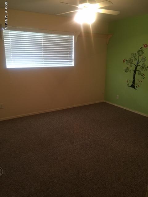 Villa Venice Condos - Residential Lease