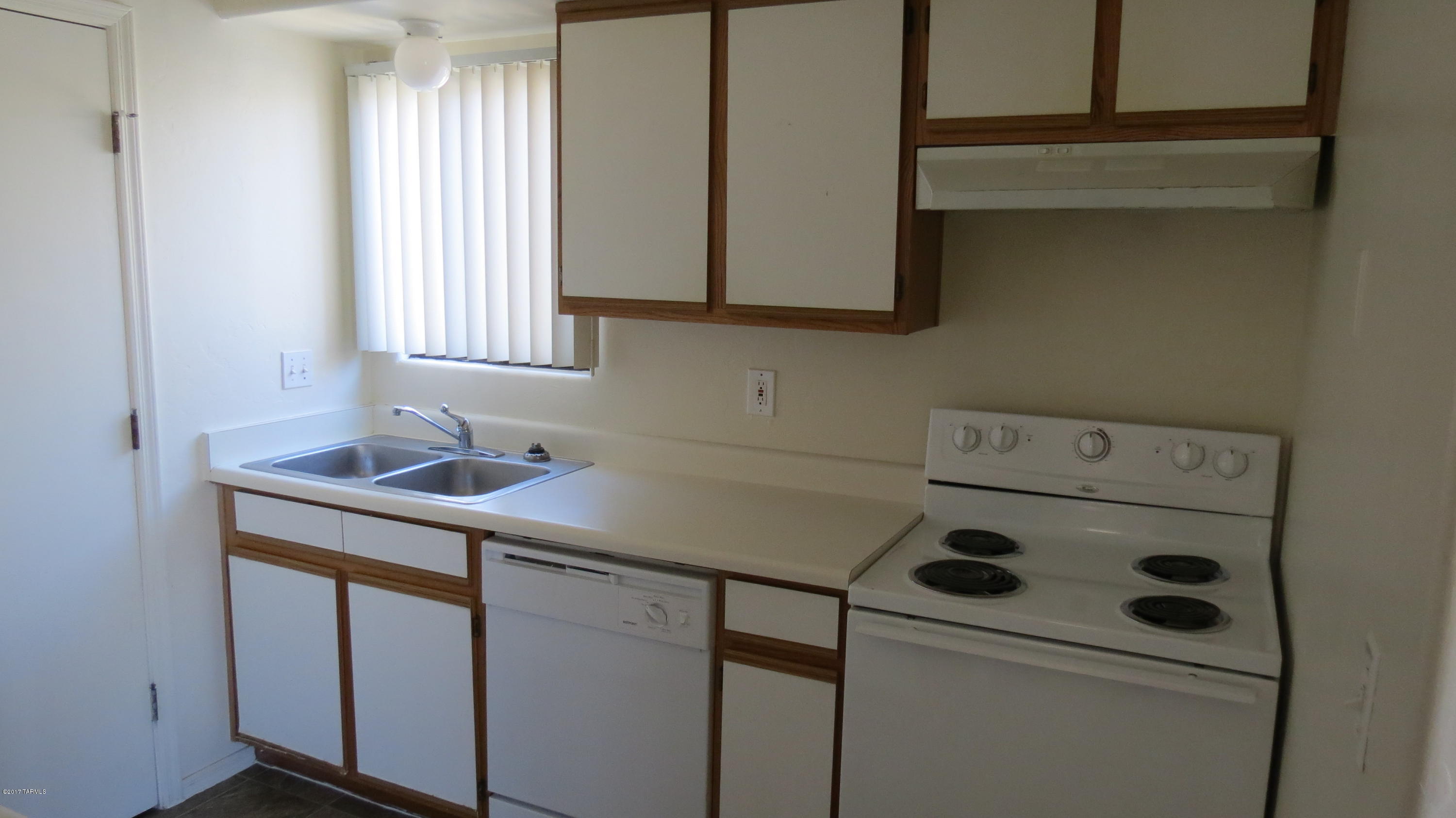 Unsubdivided - Residential Lease