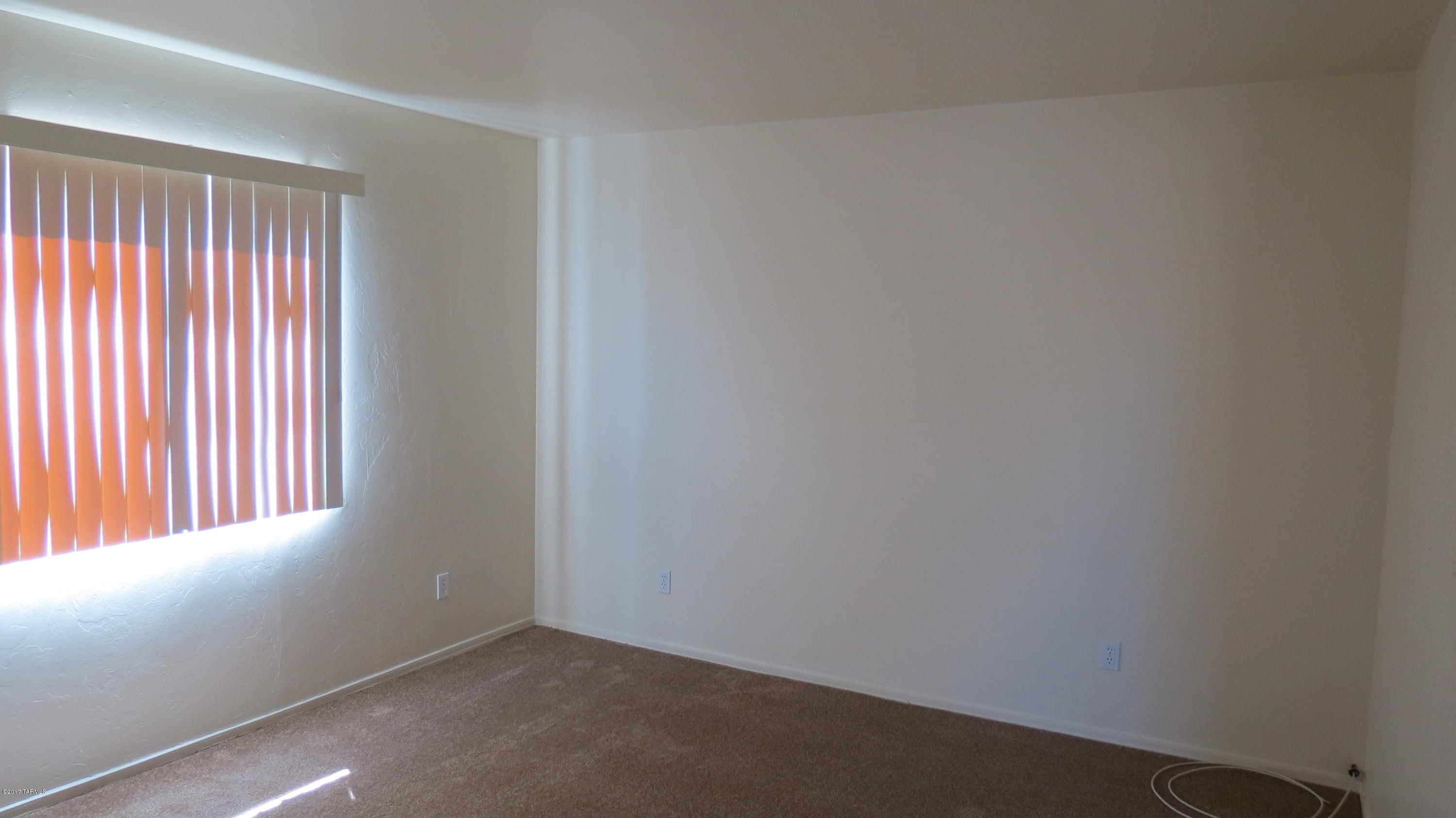 Unsubdivided - Residential Lease