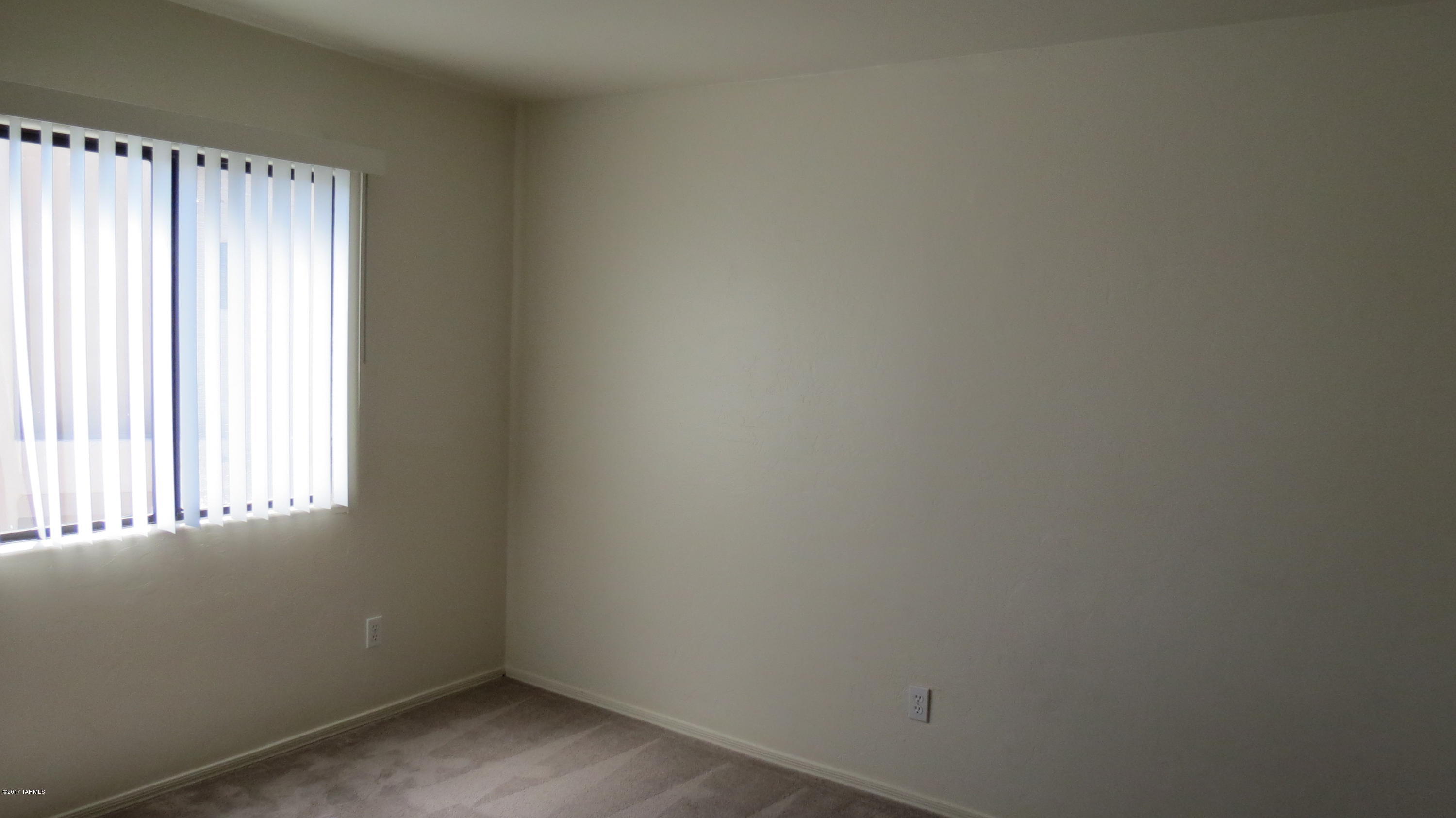 Unsubdivided - Residential Lease