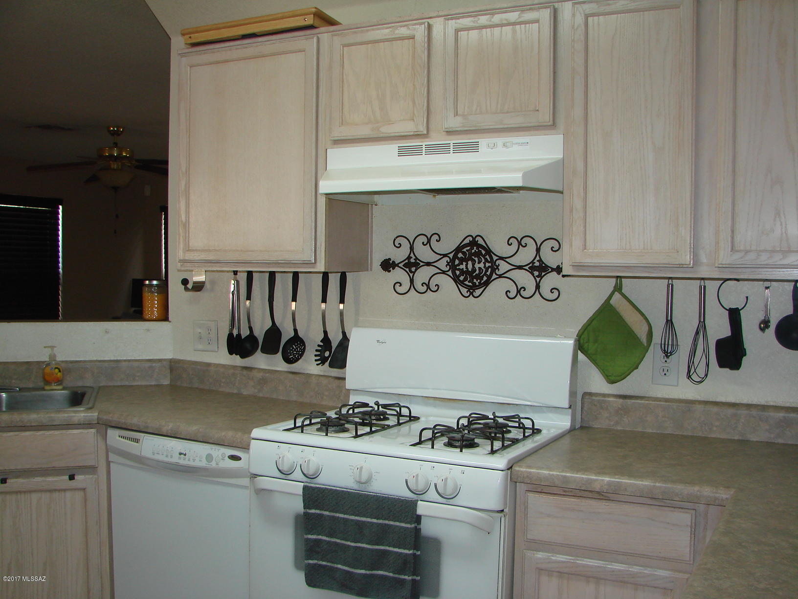 Arroyo Vista (1-166) - Residential