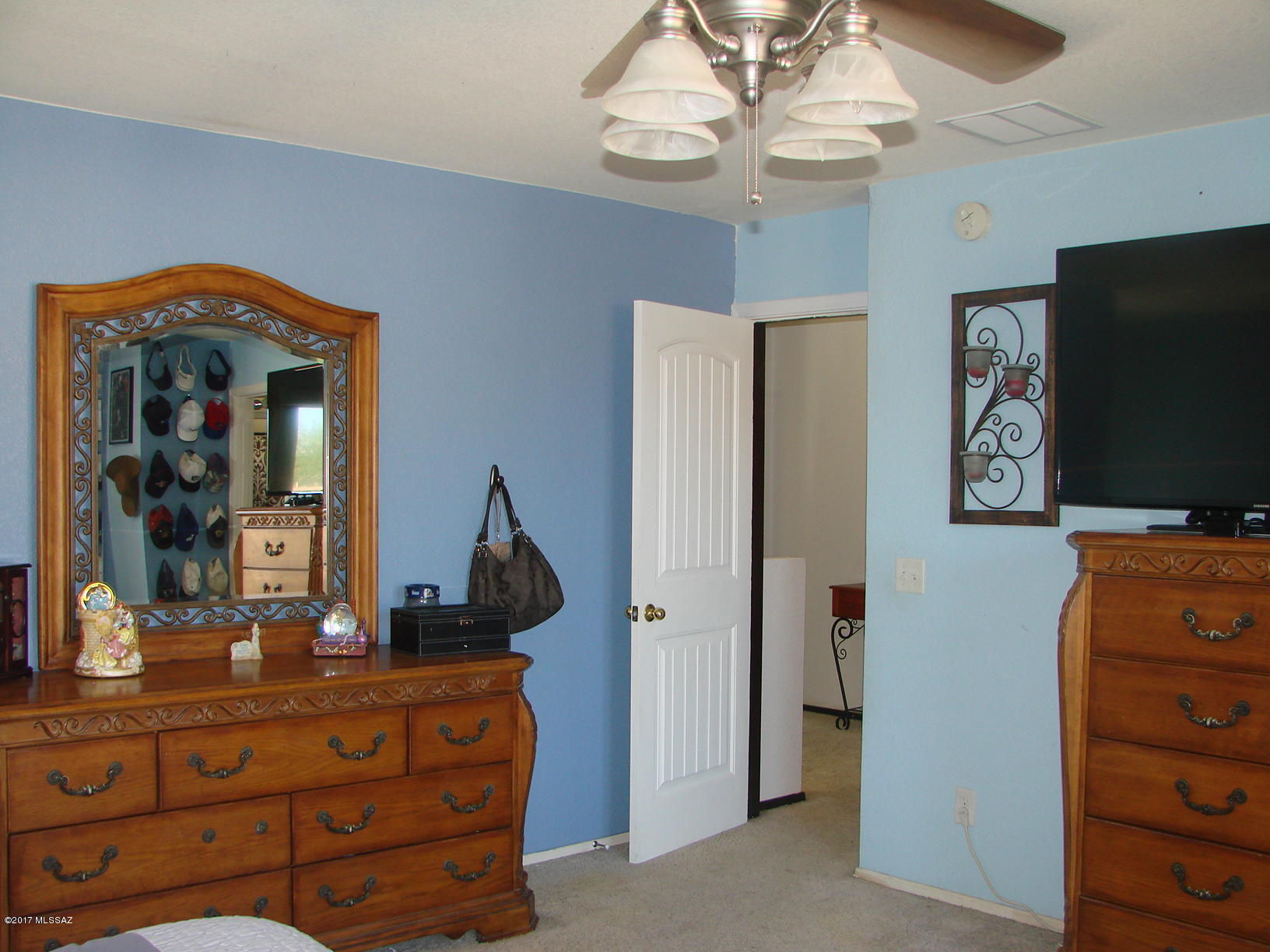 Arroyo Vista (1-166) - Residential