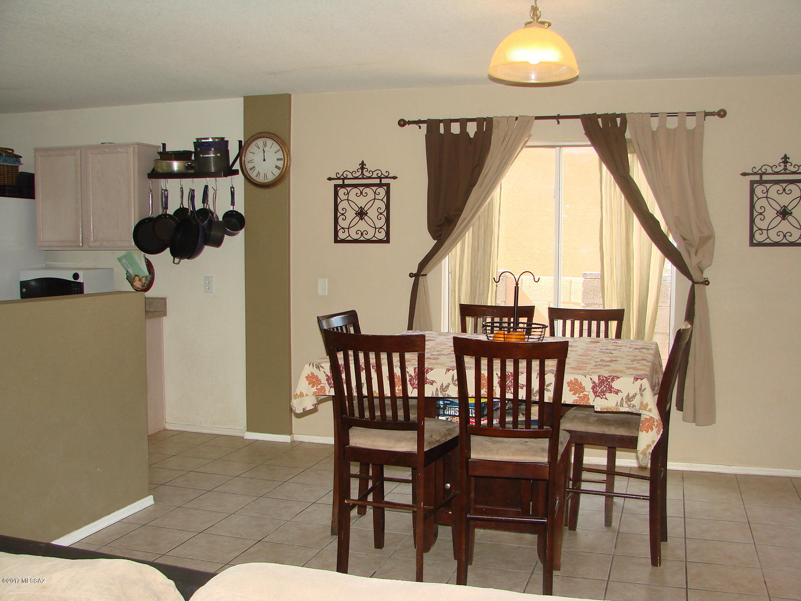 Arroyo Vista (1-166) - Residential
