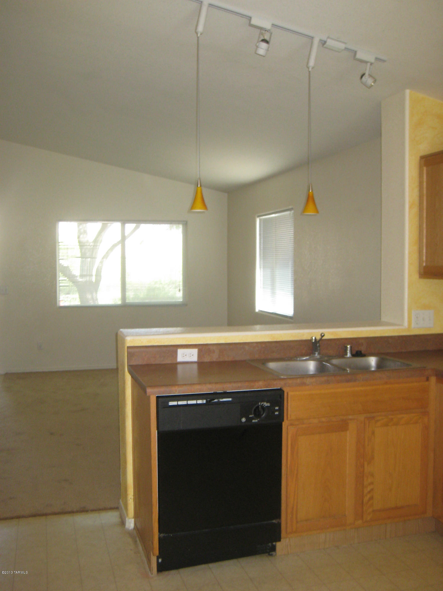 Rancho Vistoso Neighborhood 2 Ph2 (163-180, 221-244, 262-318) - Residential Lease
