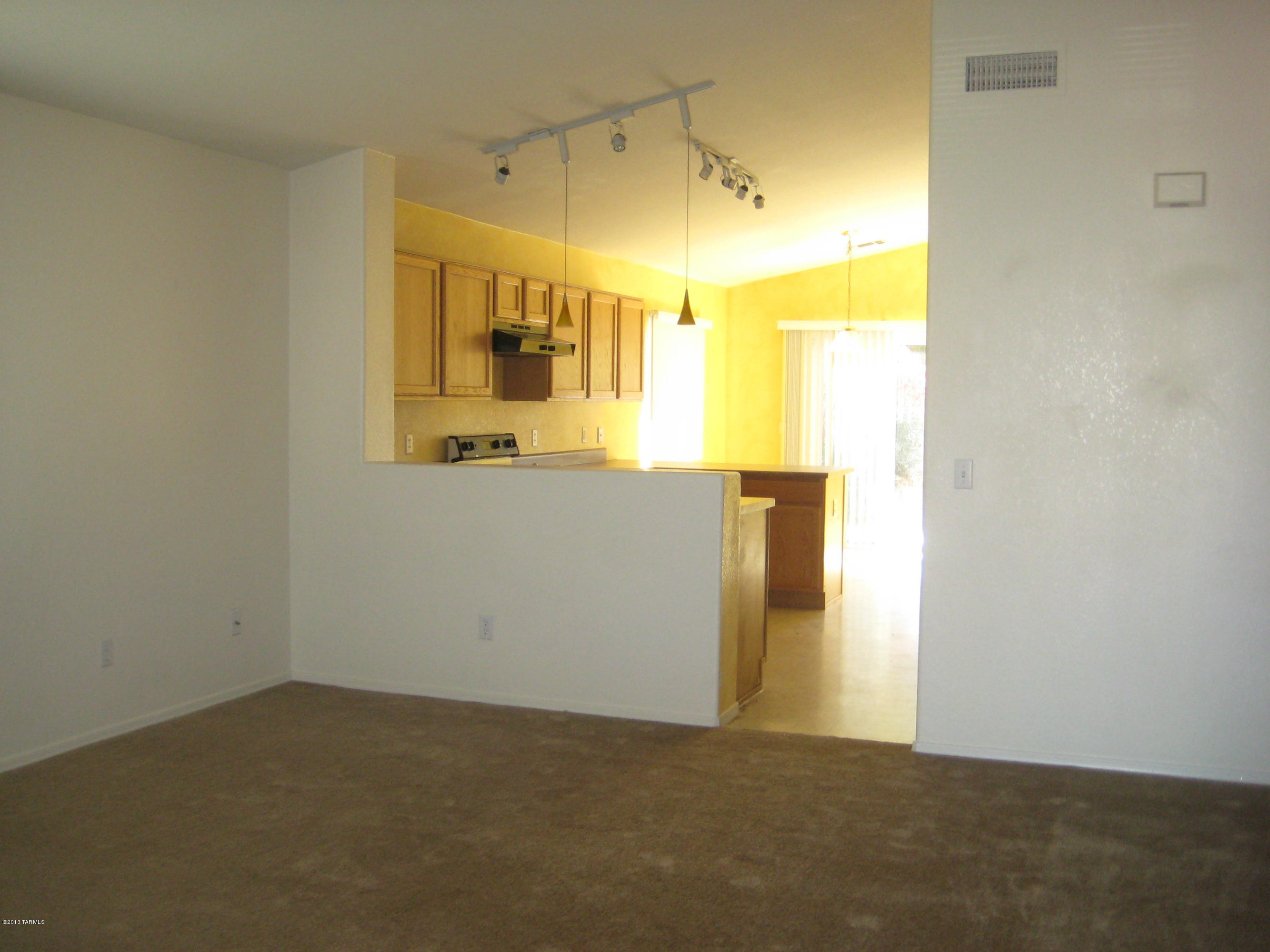 Rancho Vistoso Neighborhood 2 Ph2 (163-180, 221-244, 262-318) - Residential Lease
