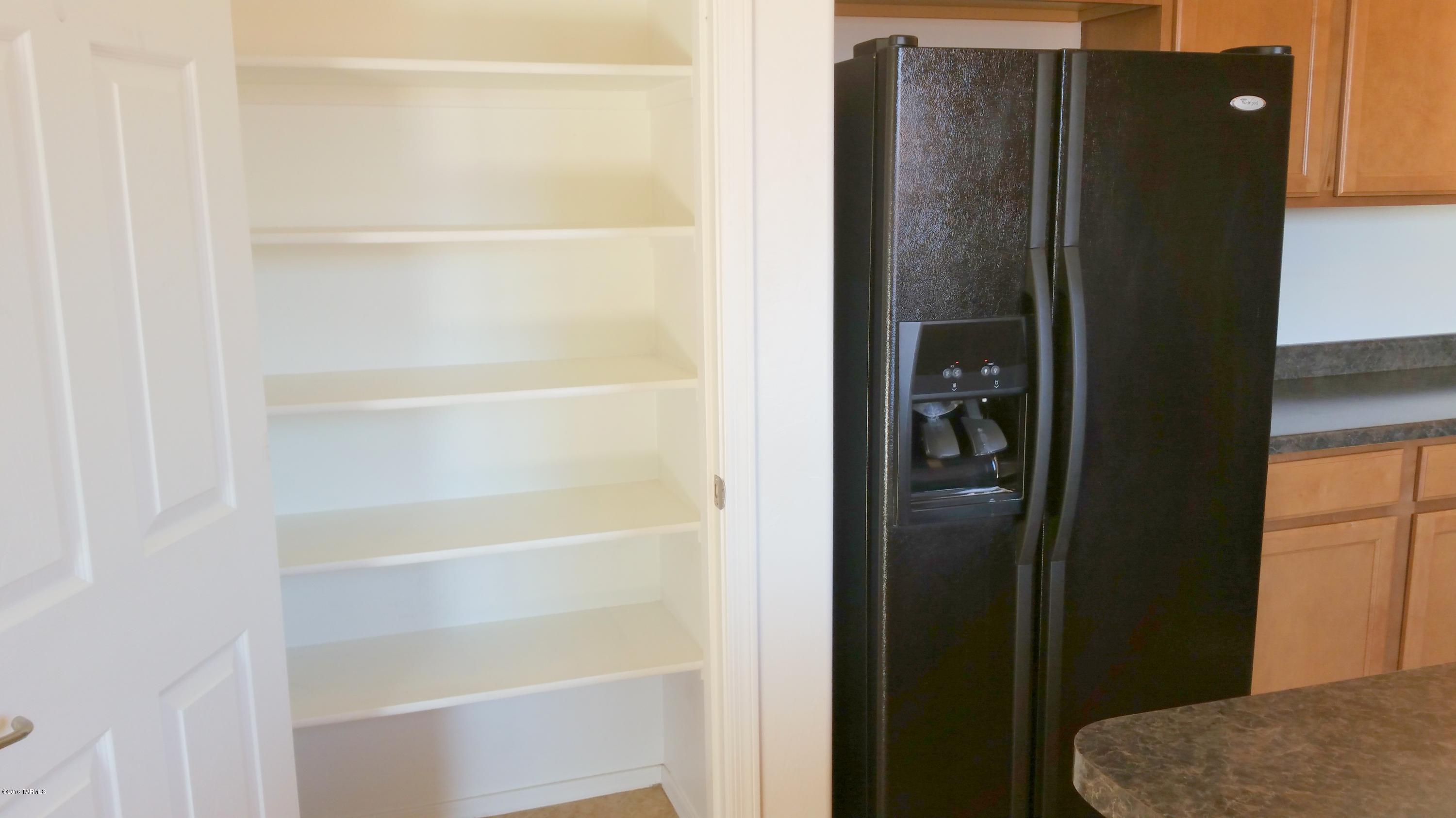 Valencia Reserve South (1-315) - Residential Lease