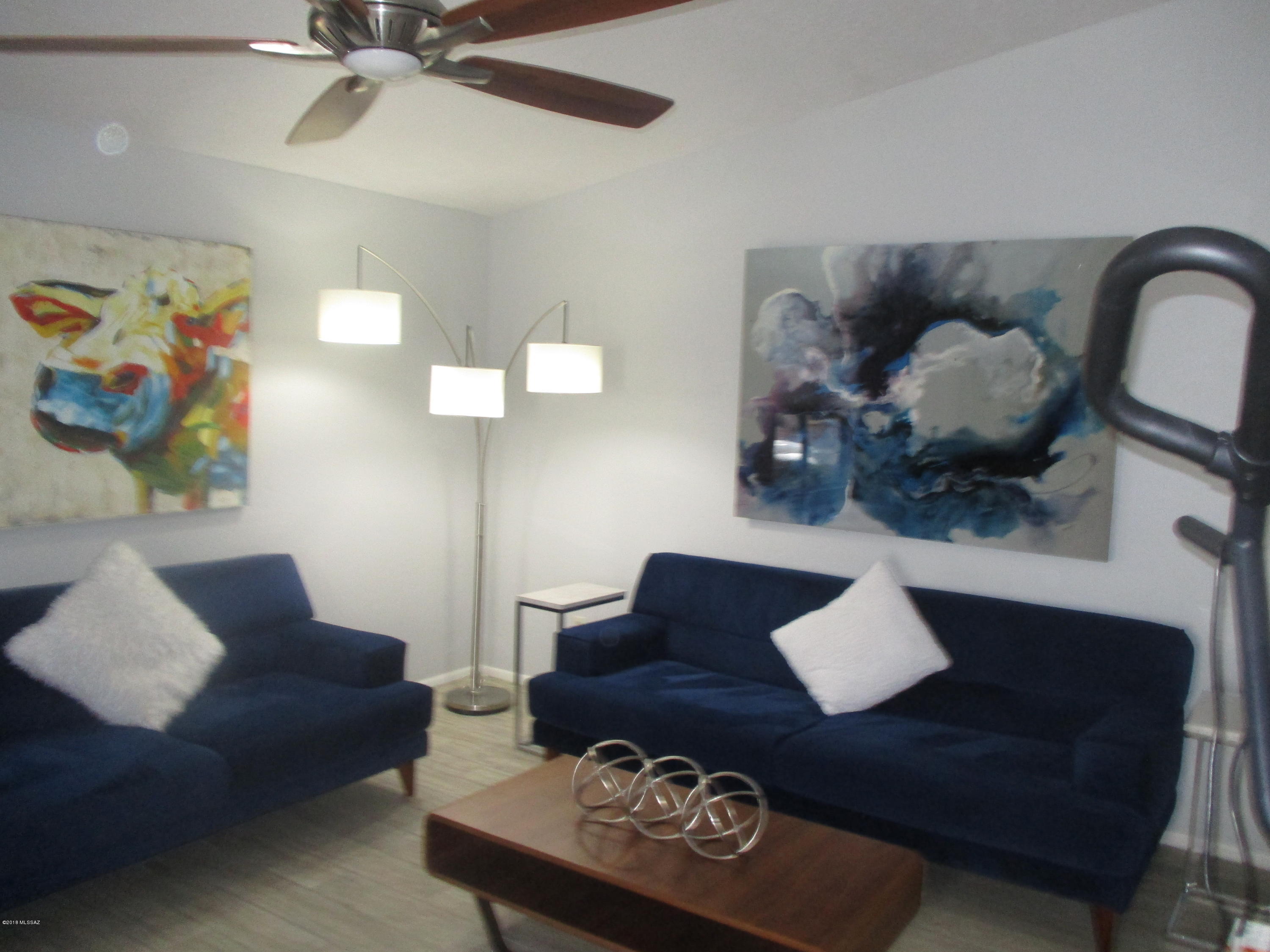 Pantano Townhomes (1-118) - Residential Lease