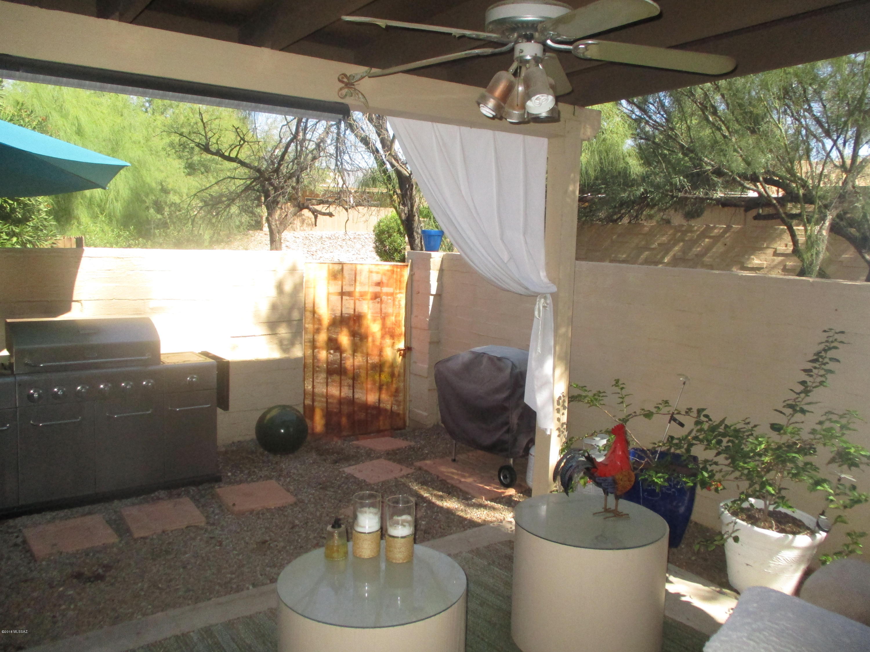 Pantano Townhomes (1-118) - Residential Lease