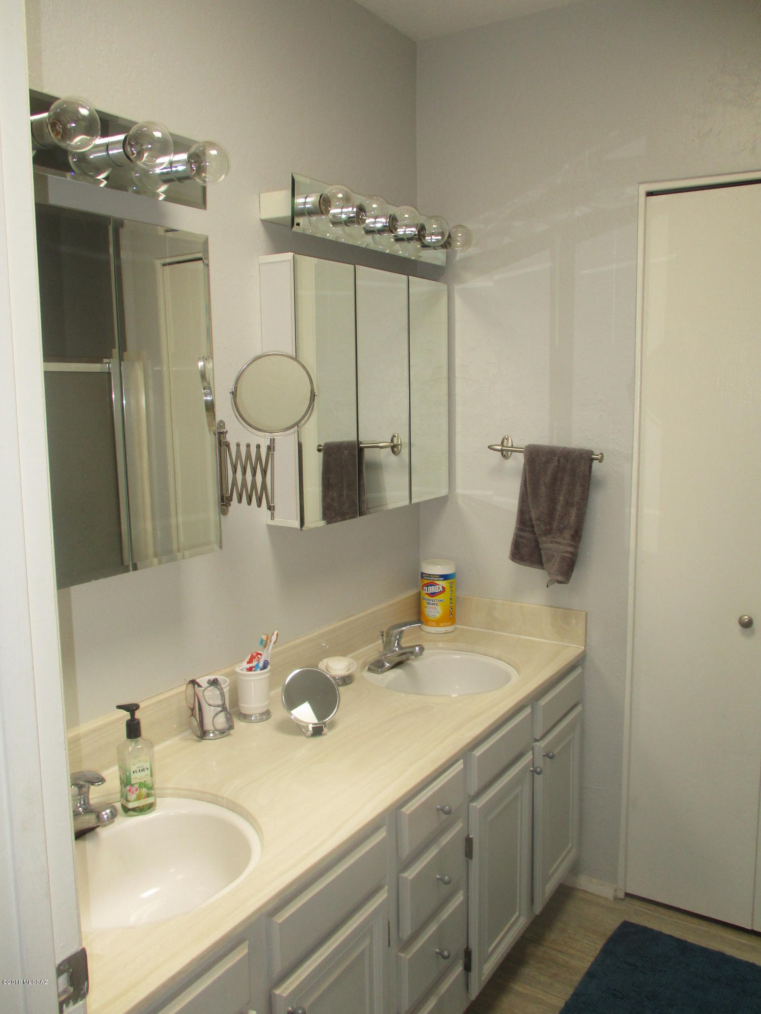 Pantano Townhomes (1-118) - Residential Lease