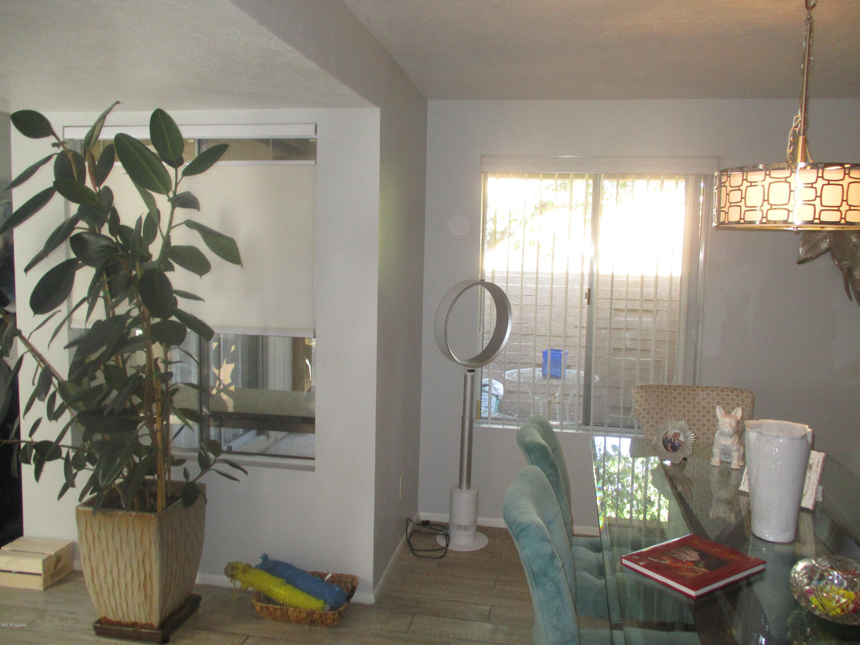 Pantano Townhomes (1-118) - Residential Lease