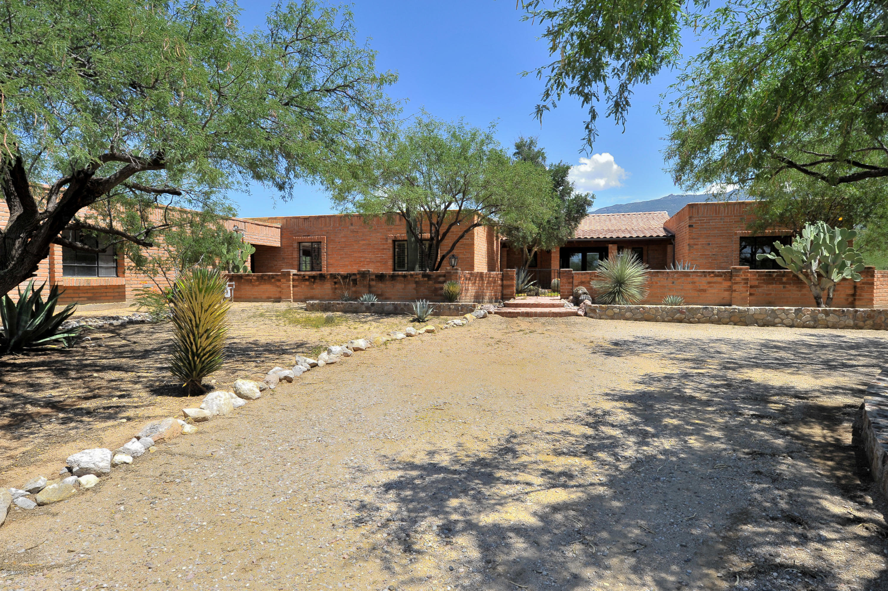 La Cebadilla Estates (1-161) - Residential Lease