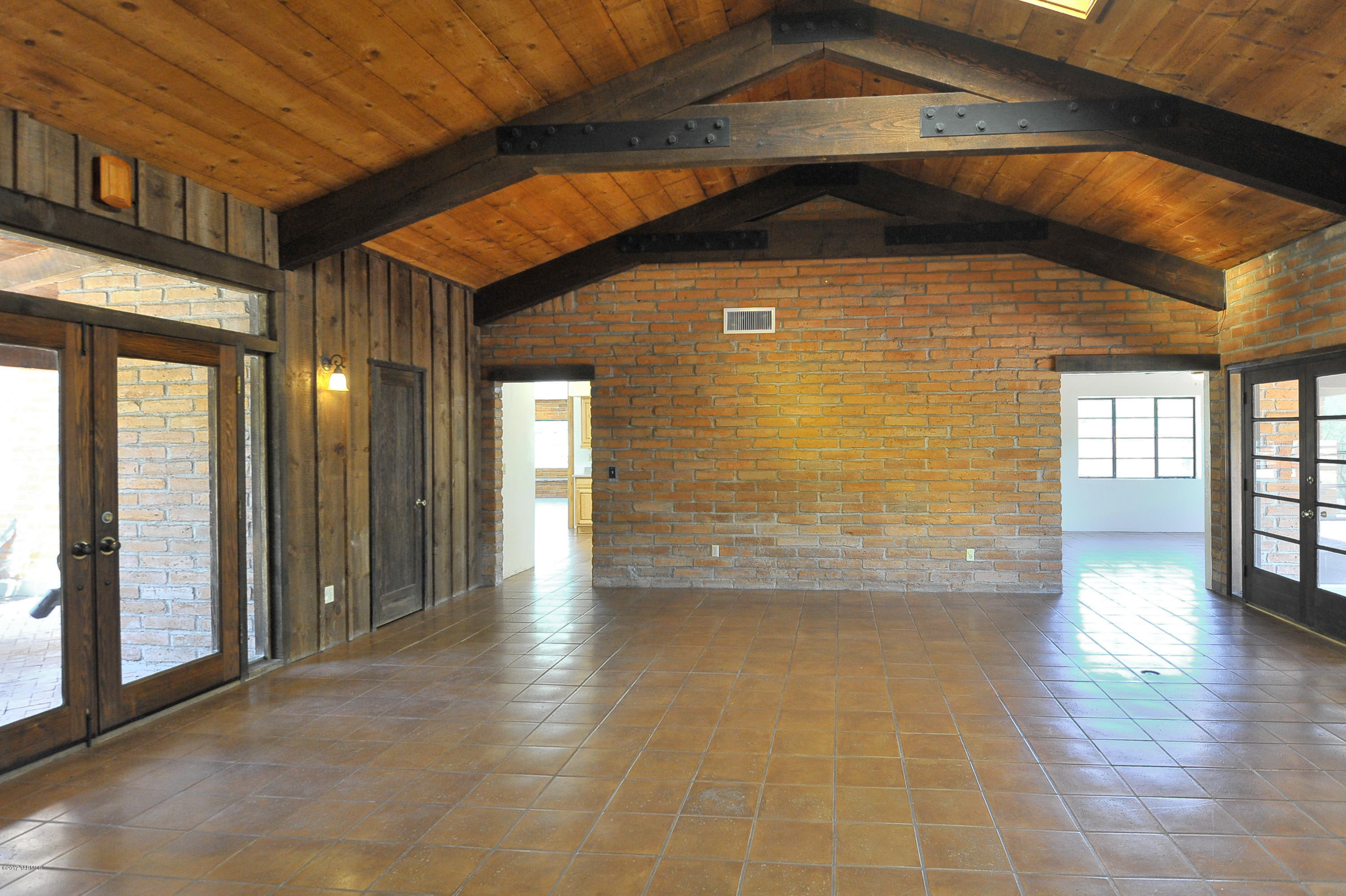La Cebadilla Estates (1-161) - Residential Lease