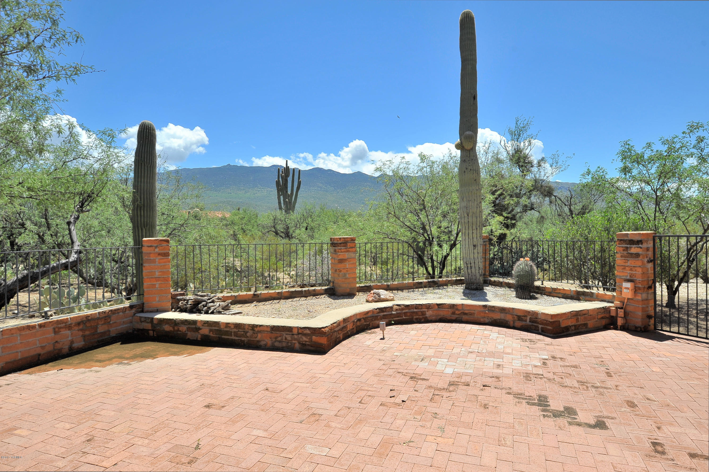 La Cebadilla Estates (1-161) - Residential Lease