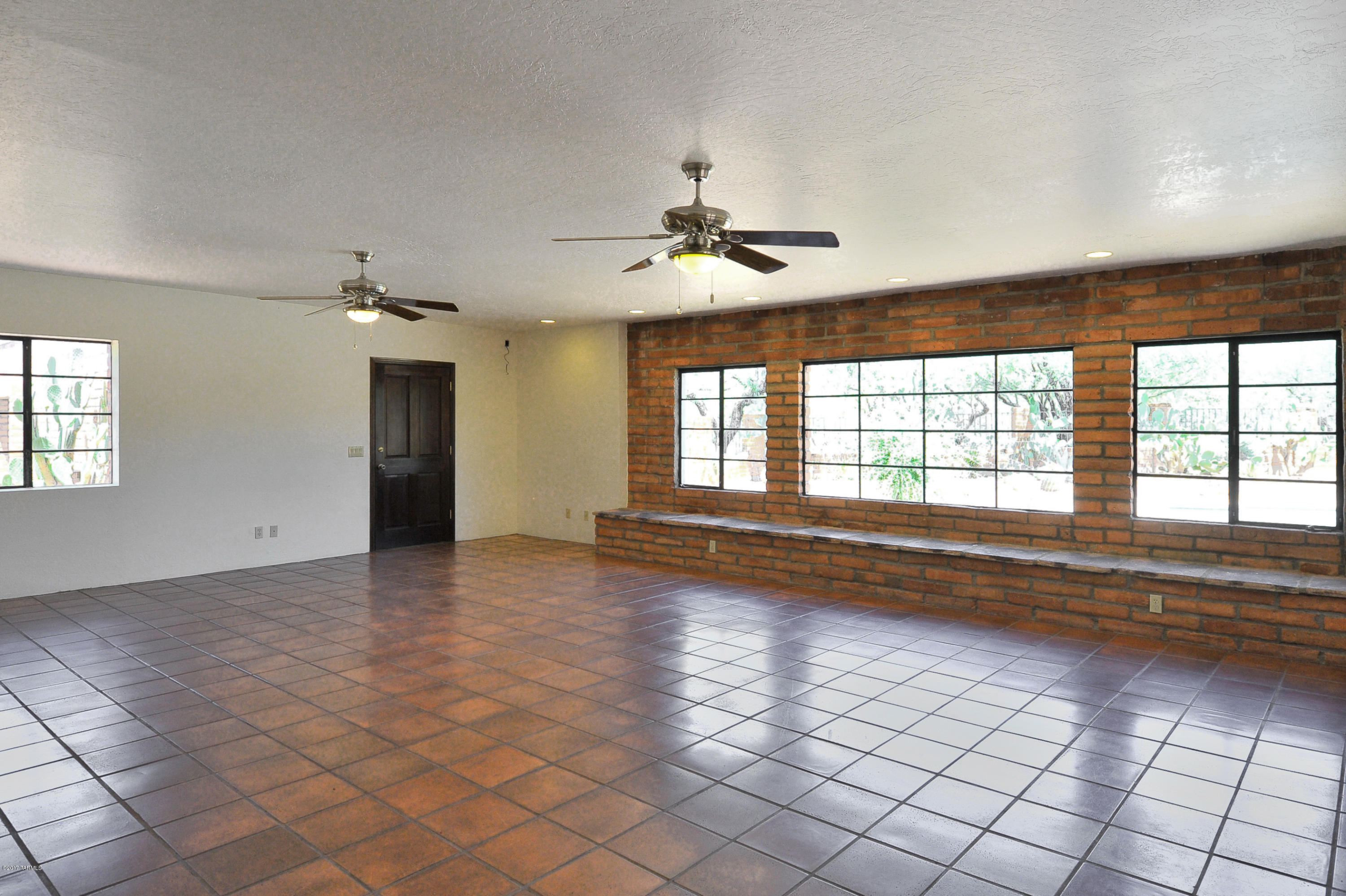 La Cebadilla Estates (1-161) - Residential Lease