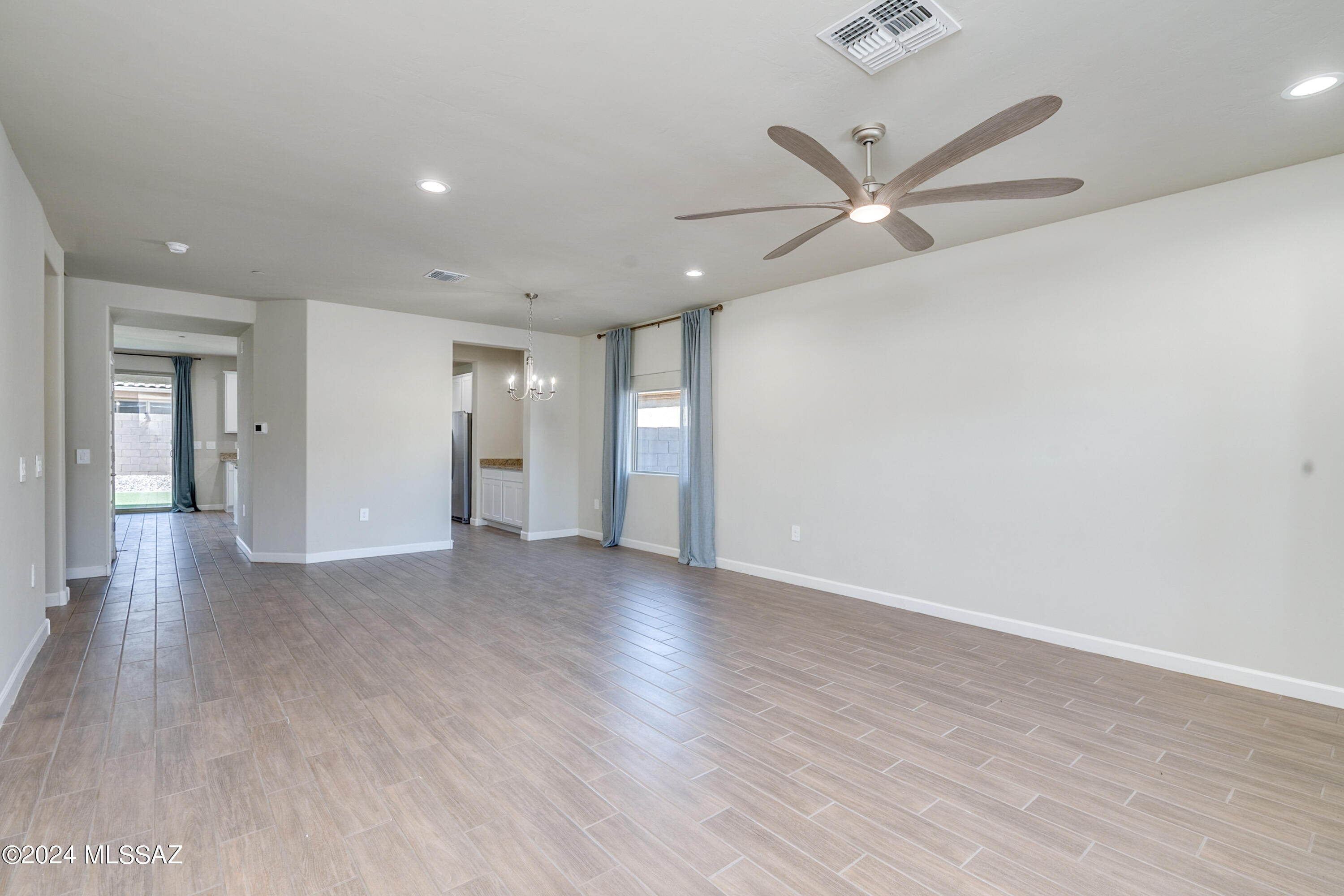 Saguaro Bloom 7A - Residential