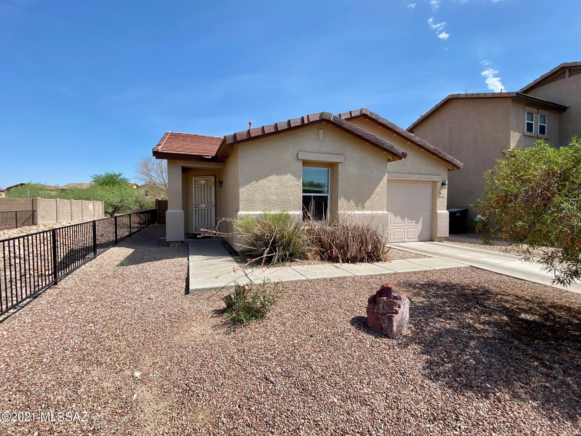 Great centrally located home with an excellent lot within the subdivision.  This single story home features an ample kitchen overlooking great room area; split bedroom floorplan, laundry room closet with washer and dryer, tile in high traffic areas; large backyard with covered and North/South orientation.  Home is located near major shopping, grocery stores, banks, restaurants, Doctors/Hospital, and bus lines, Parks, The Loop  ***DO NOT DISTURB TENANT***
