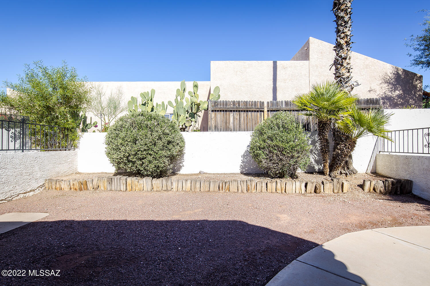 Sahuara Village (1-48) - Residential