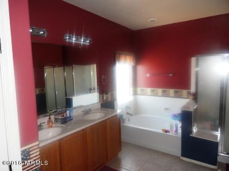 Encanto Del Lago (1-82) - Residential