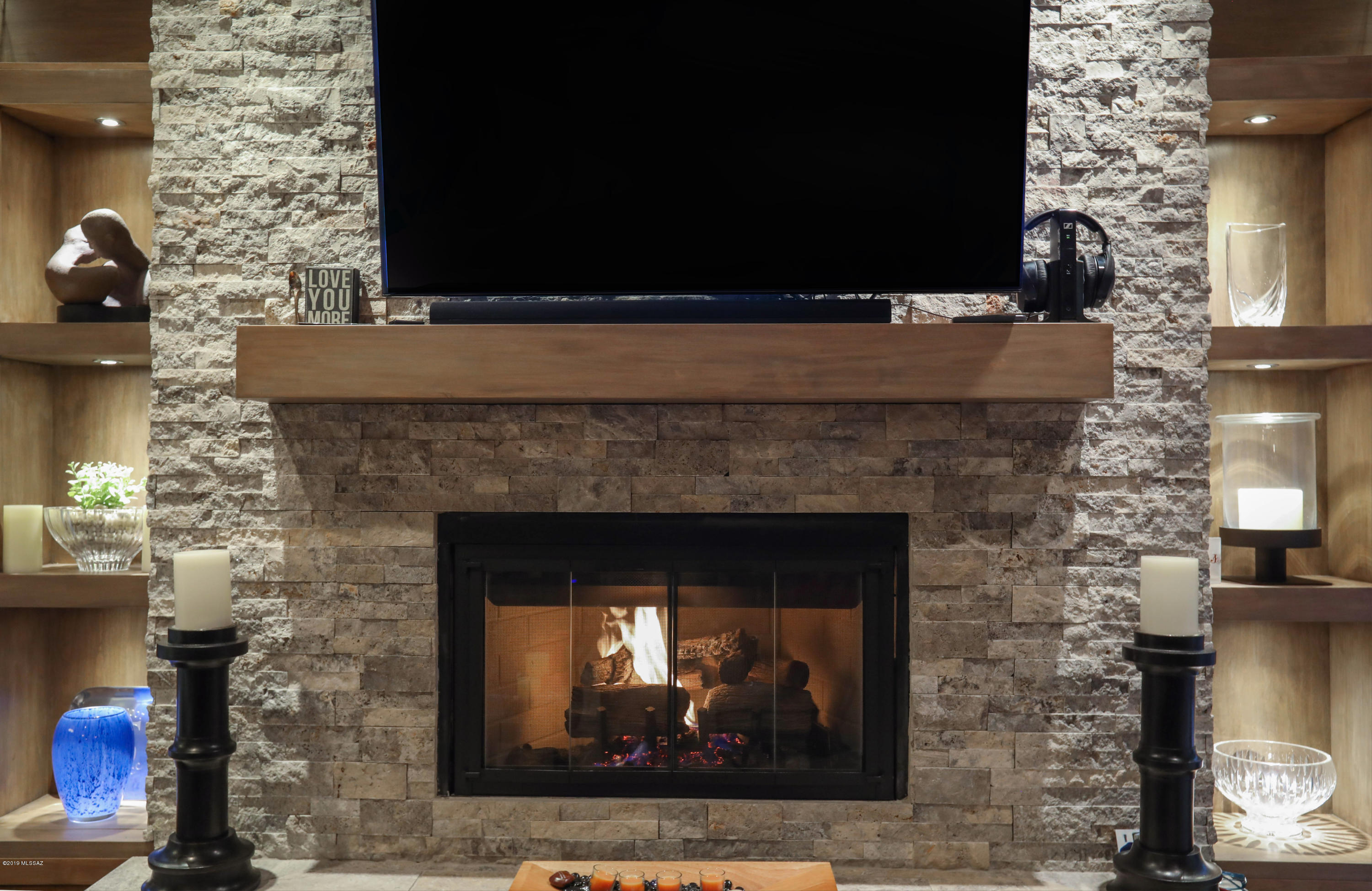 Sabino Mountain (1-290) - Residential