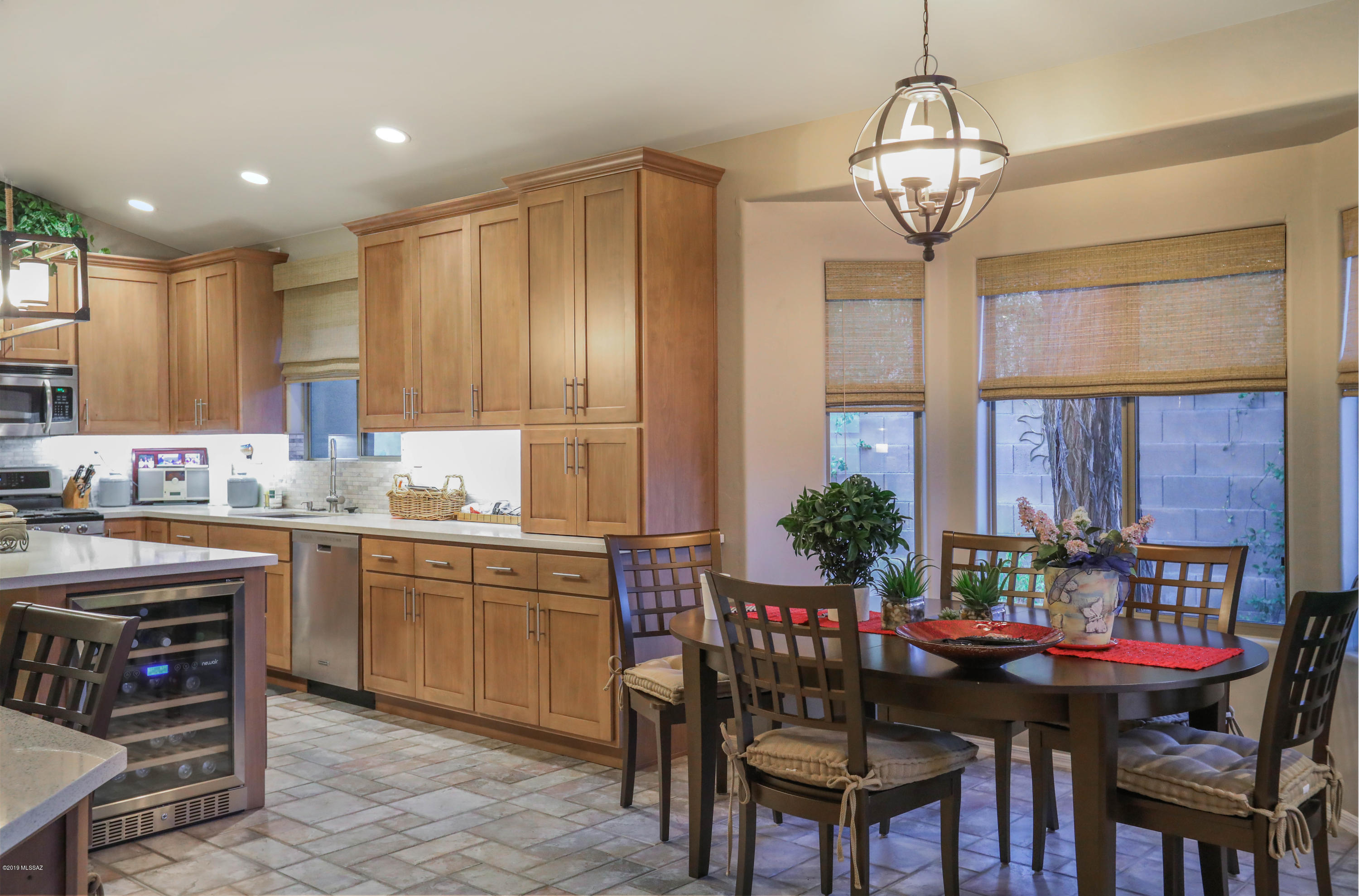 Sabino Mountain (1-290) - Residential