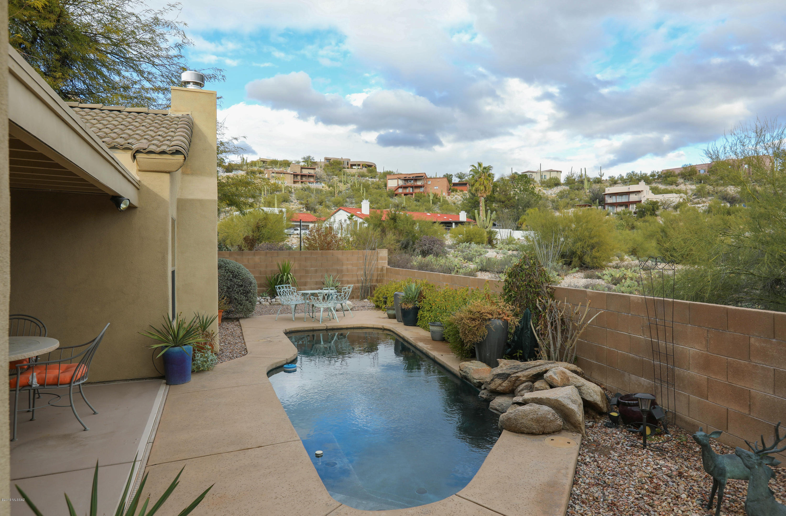 Sabino Mountain (1-290) - Residential