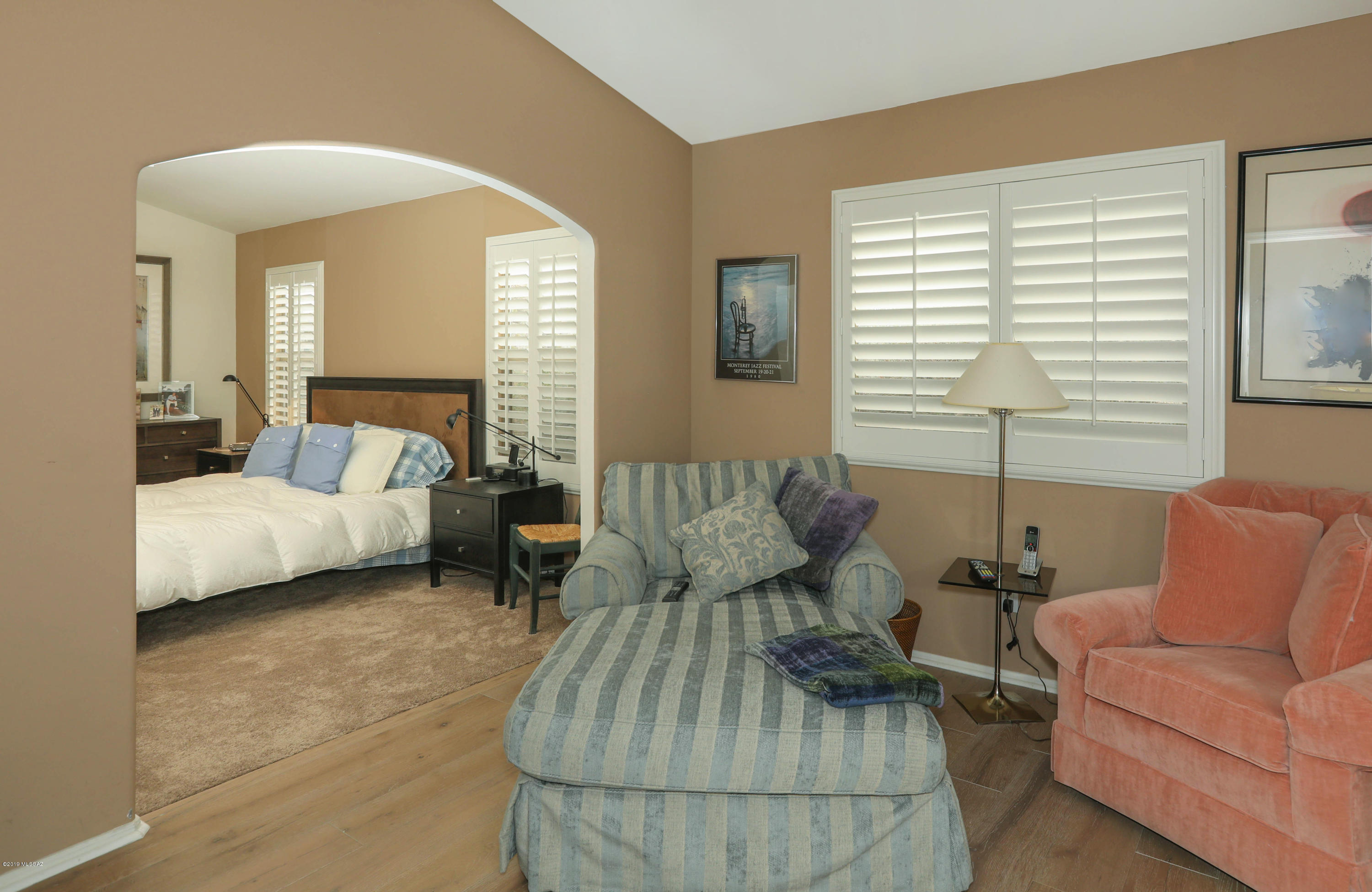 Sabino Mountain (1-290) - Residential