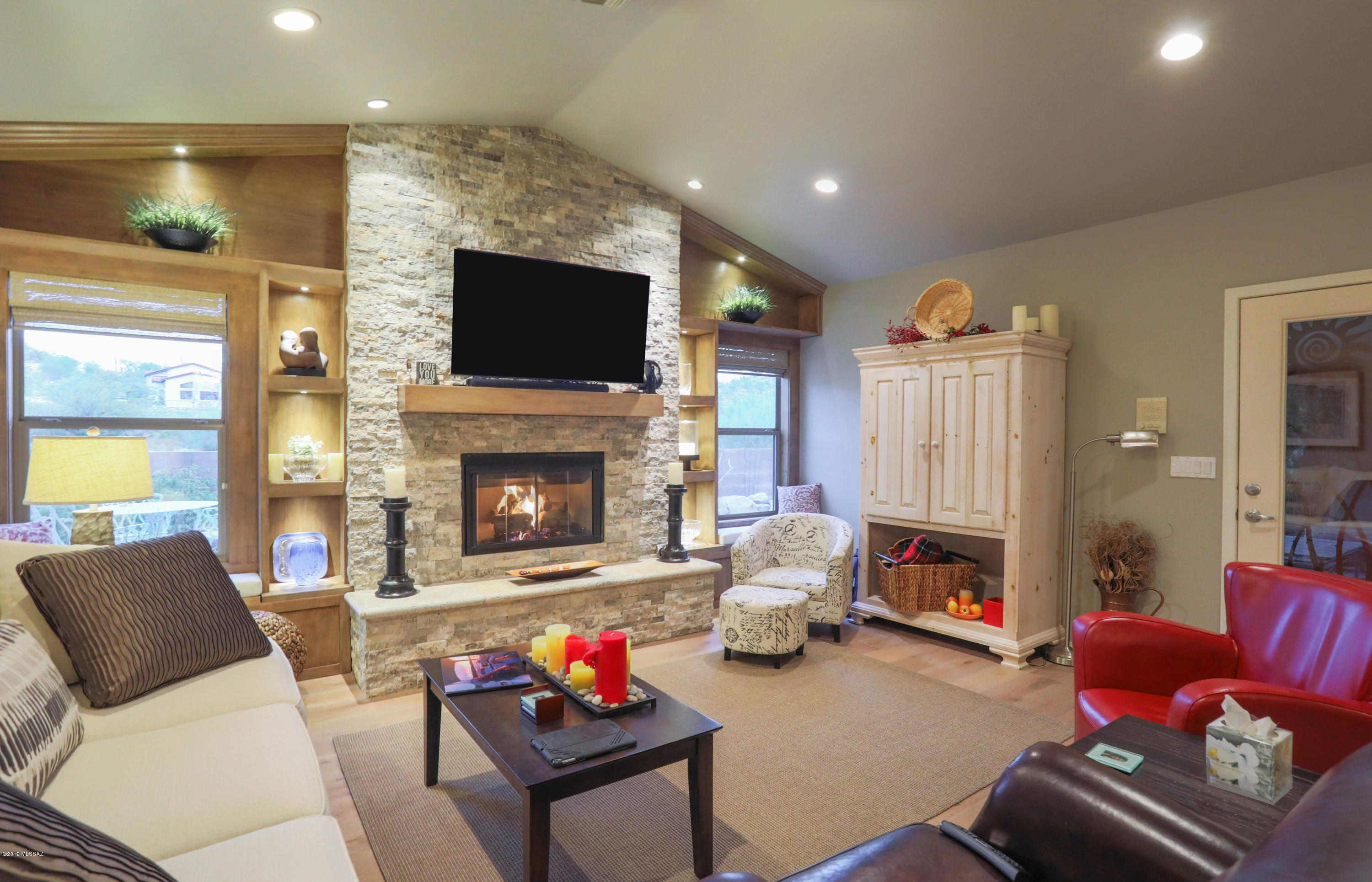 Sabino Mountain (1-290) - Residential