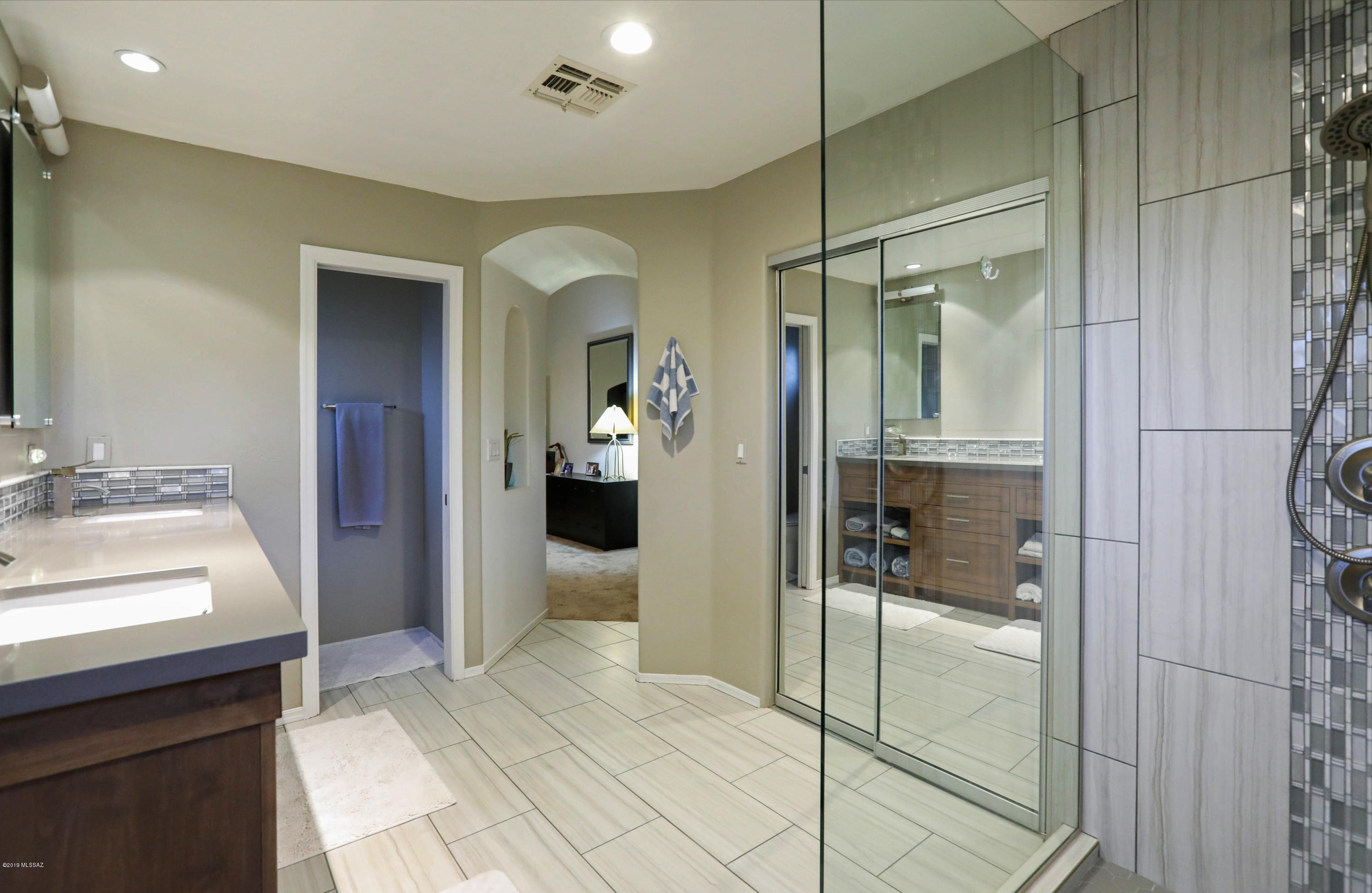 Sabino Mountain (1-290) - Residential