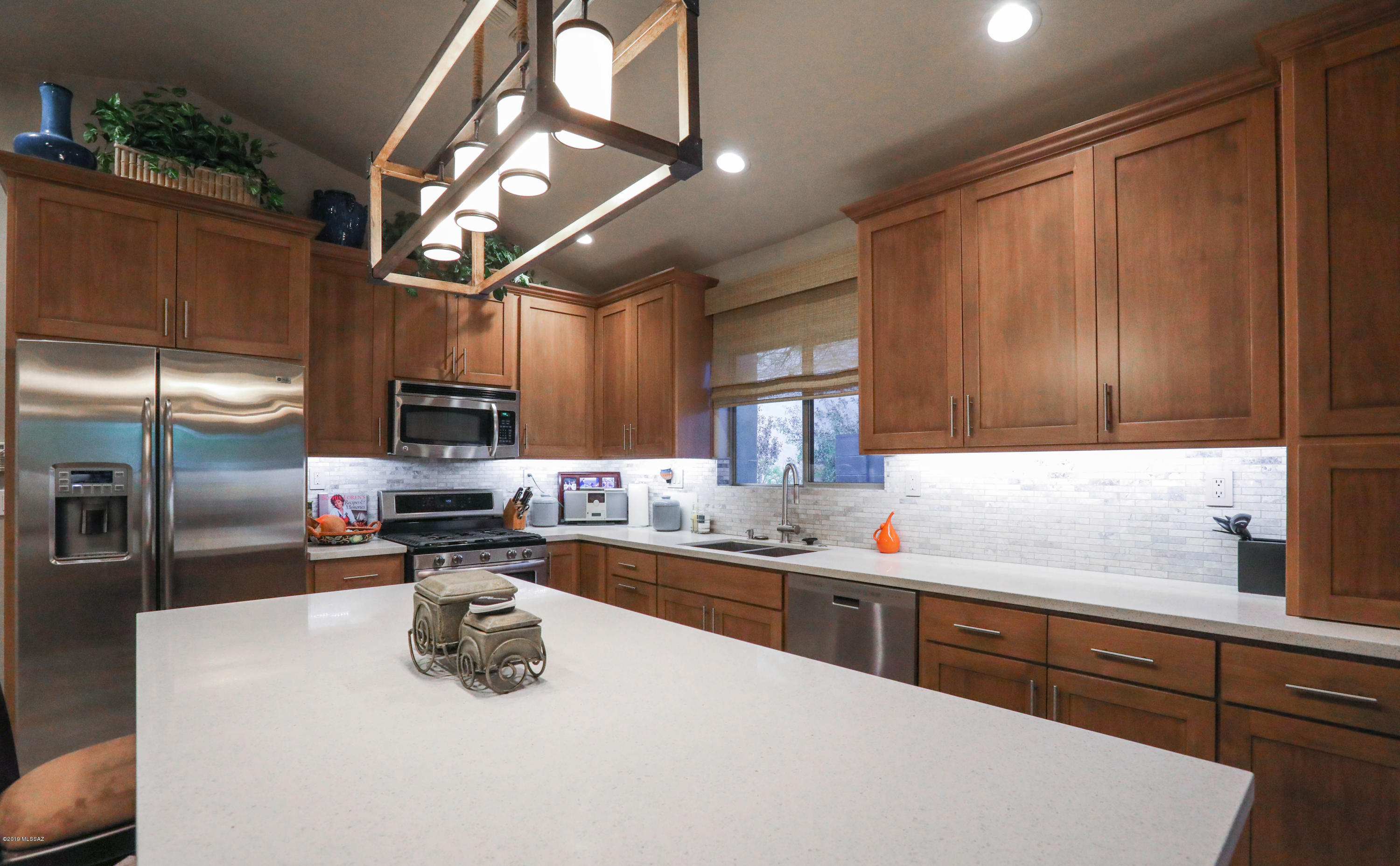 Sabino Mountain (1-290) - Residential