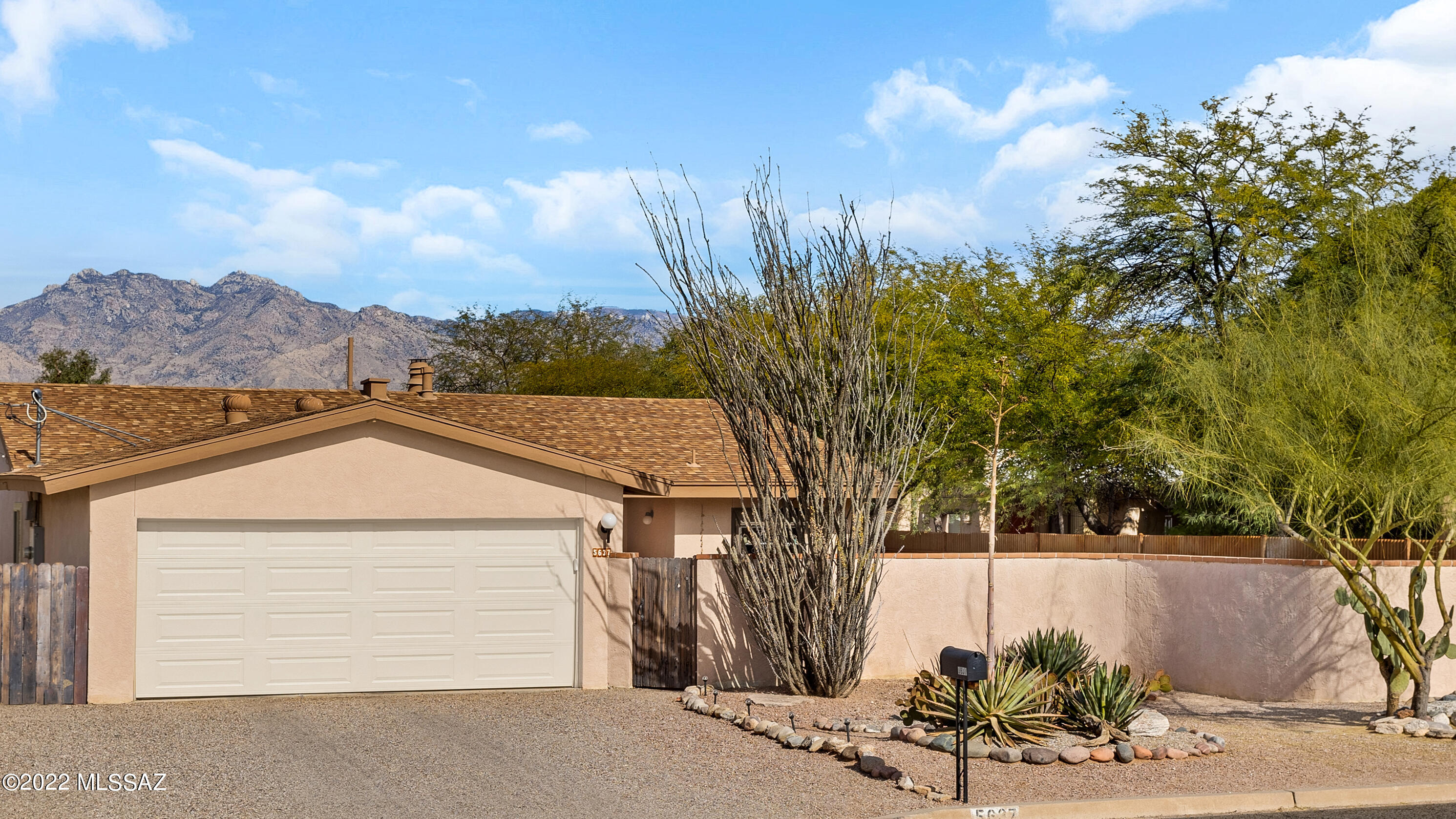 Mountain View Acre Farms - Residential