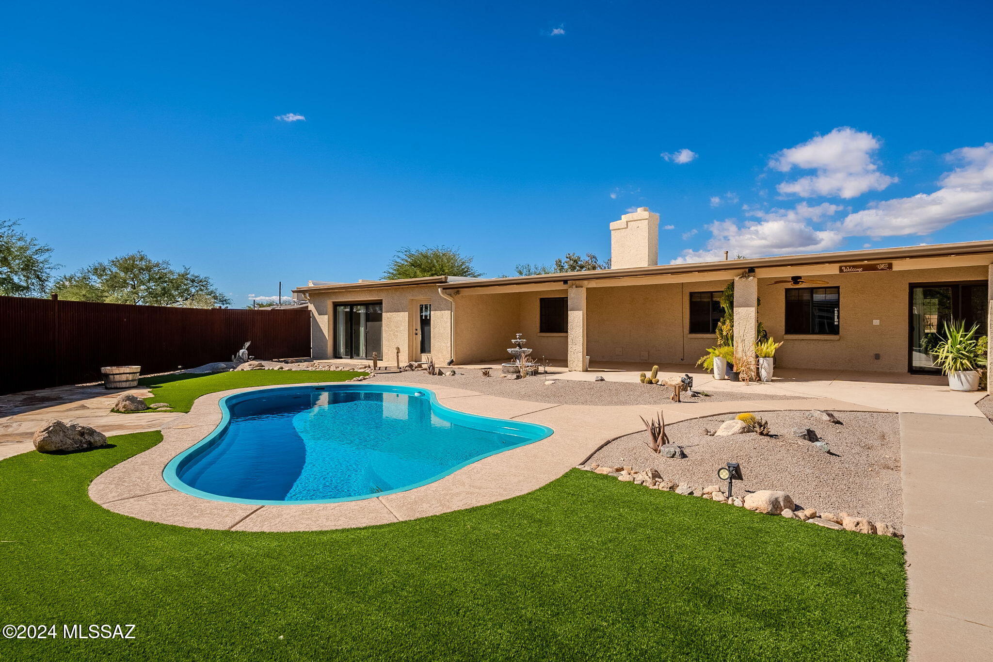 Rancho Sierra (147-298) - Residential