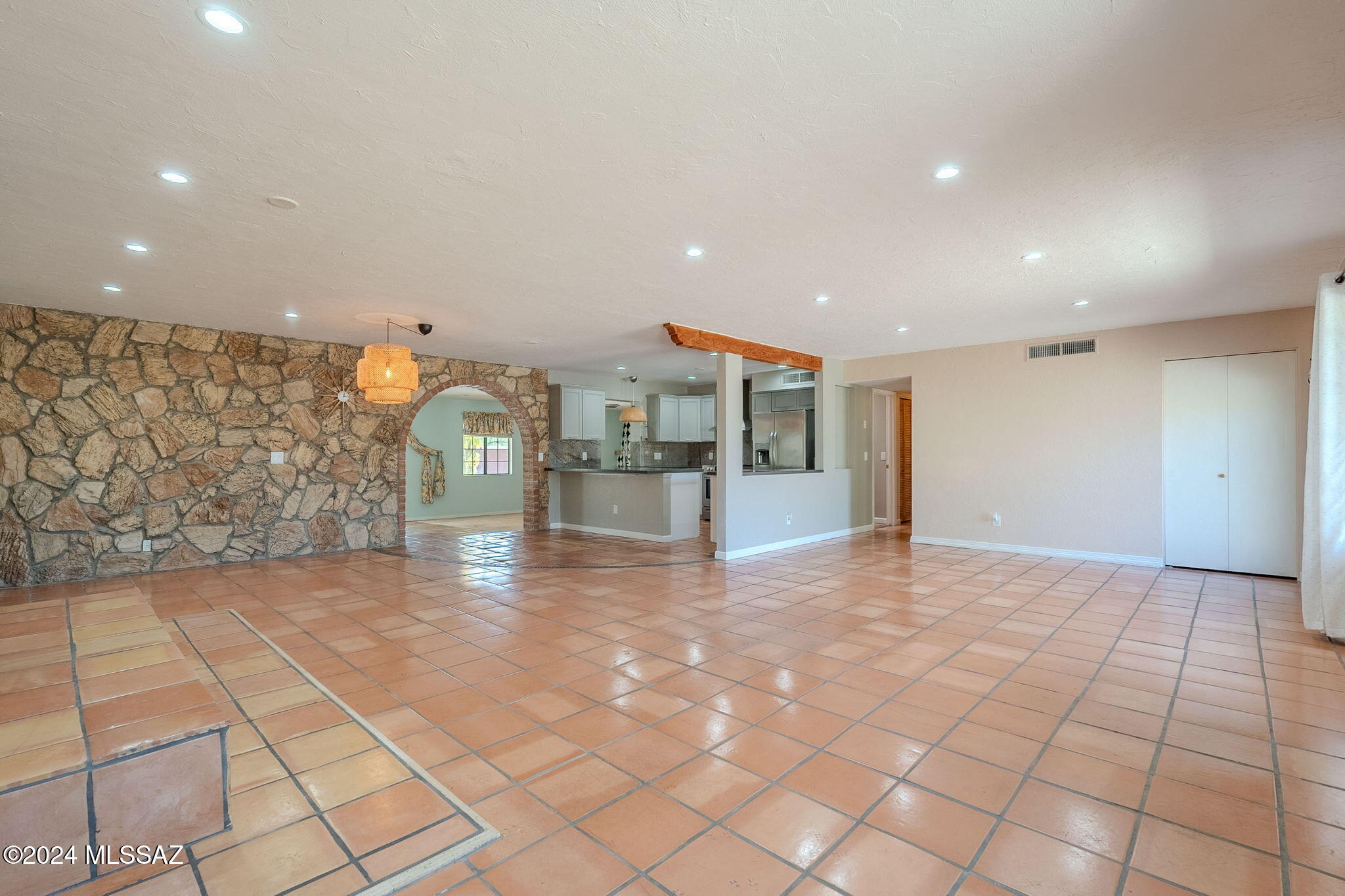 Rancho Sierra (147-298) - Residential