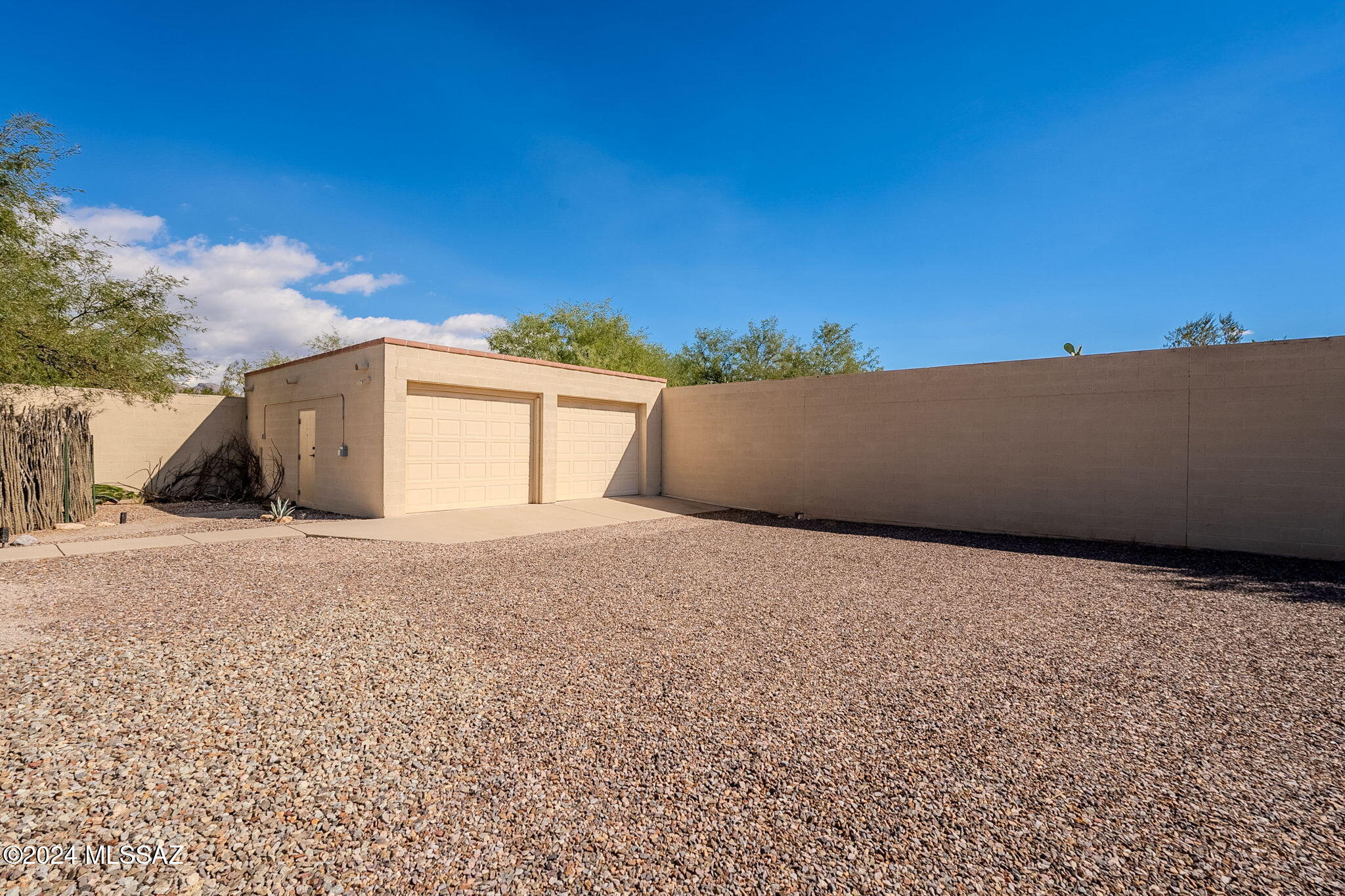 Rancho Sierra (147-298) - Residential