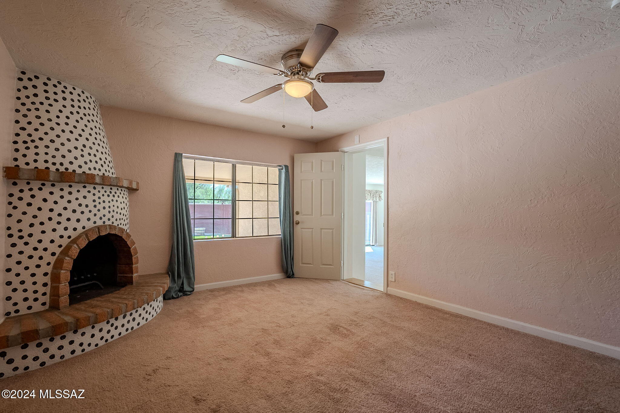 Rancho Sierra (147-298) - Residential