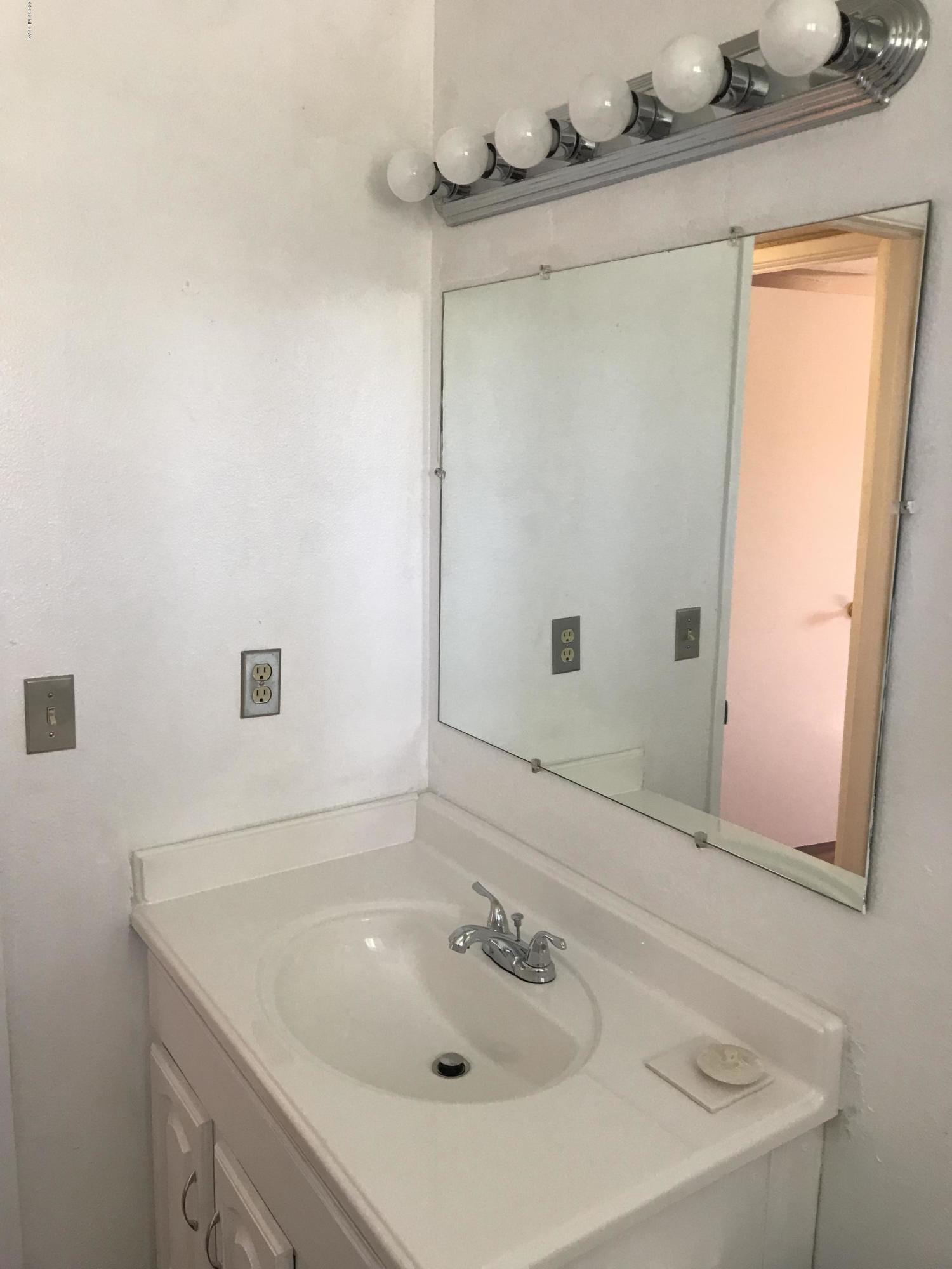Monte Catalina Estates (1-10) - Residential Lease