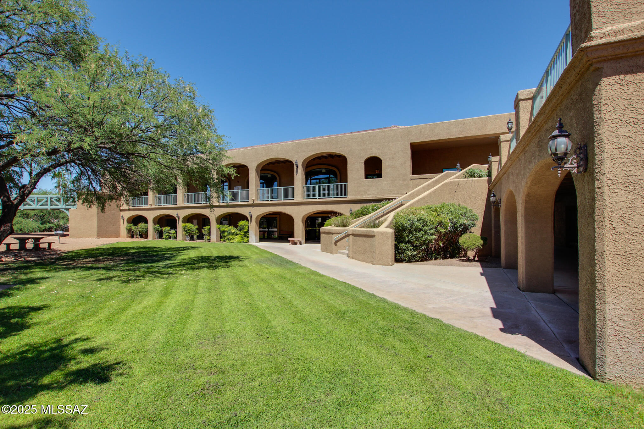 Roadhaven Resort Inc. - Residential