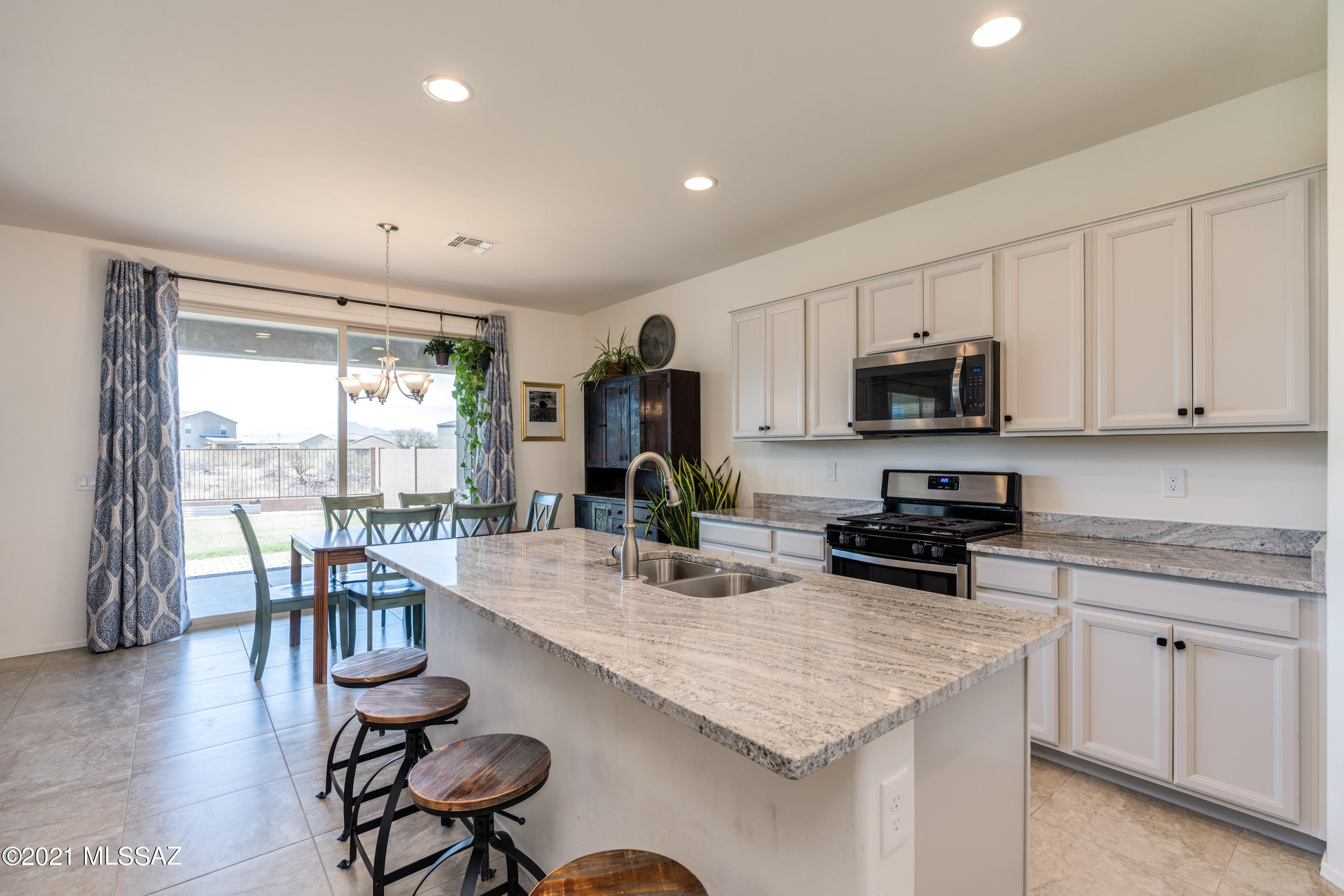 Rancho Del Lago (BLK21-42) - Residential